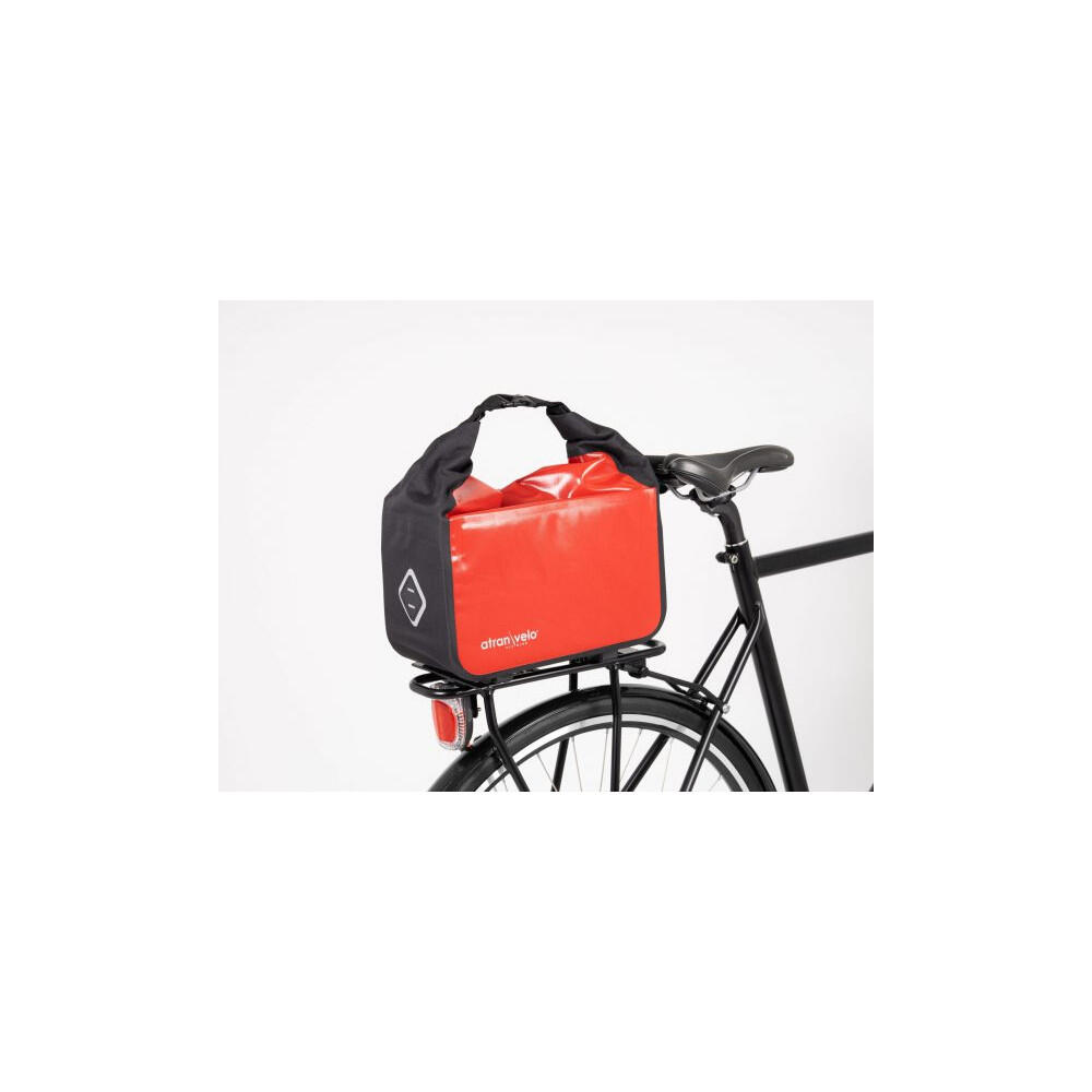 Fahrrad- Gepäckträgertasche "Travel AVS", rot / schwarz 2/4