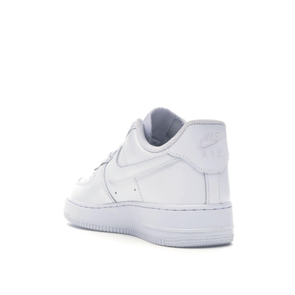 Basket Nike AIR FORCE 1 '07 6/7