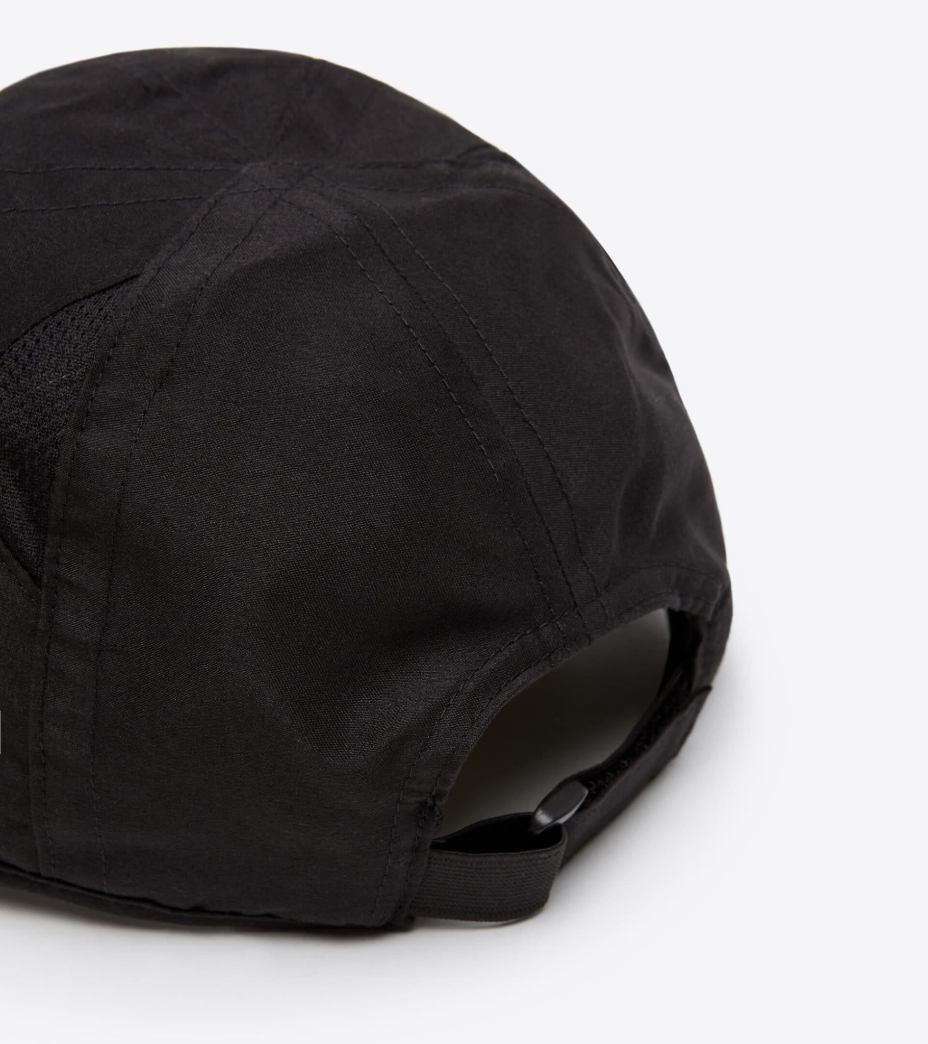 Czapka tenisowa z daszkiem Diadora ADJUSTABLE CAP 3/5