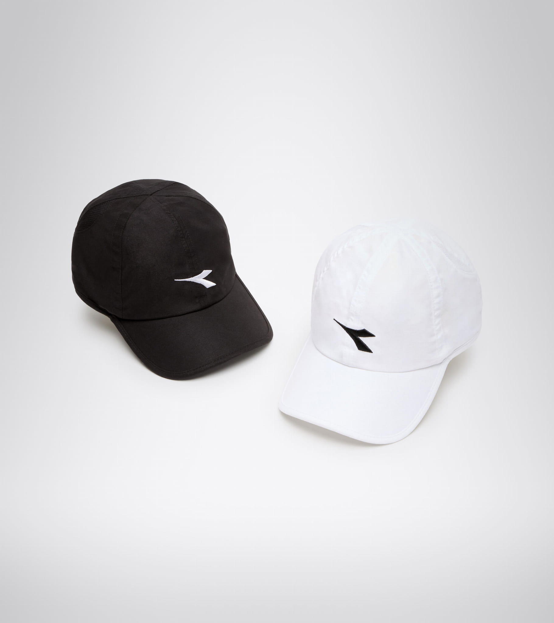 Czapka tenisowa z daszkiem Diadora ADJUSTABLE CAP 5/5
