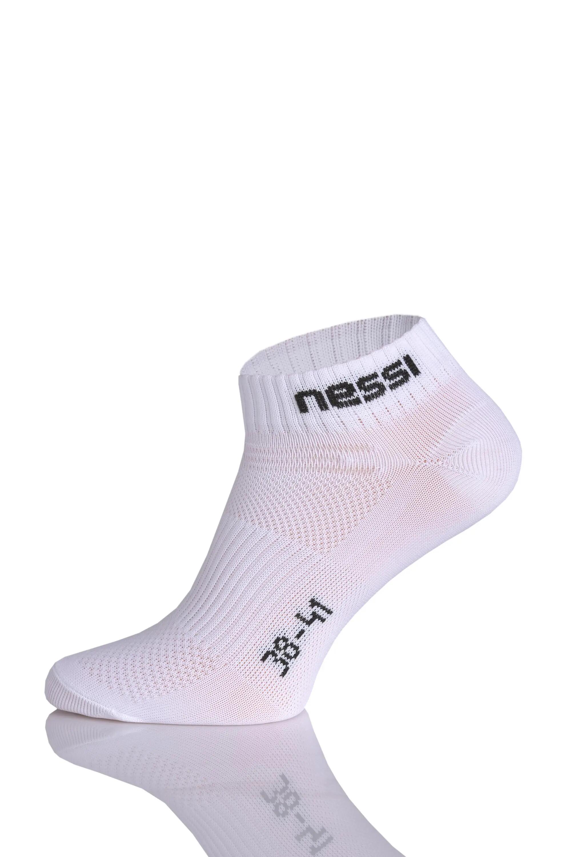 NESSI SPORTSWEAR picture