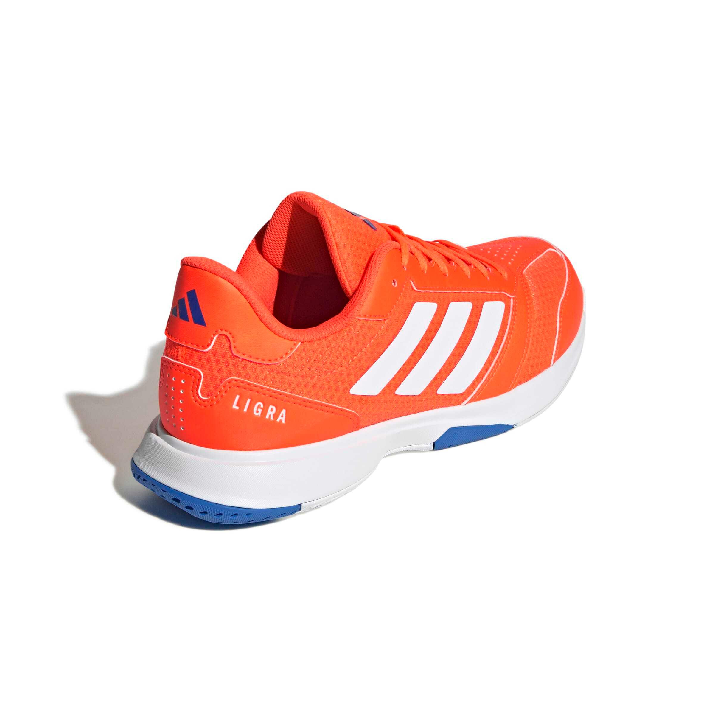 Chaussures indoor adidas Ligra 8 6/7