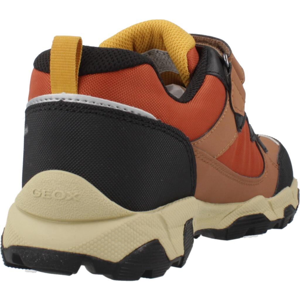 Zapatillas niño Geox J Magnetar 3/5