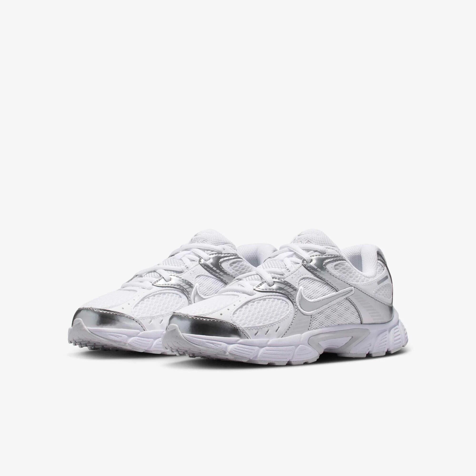 Zapatillas Casual Nike V5 Rnr (GS) HQ6411-103 Blanca 2/6