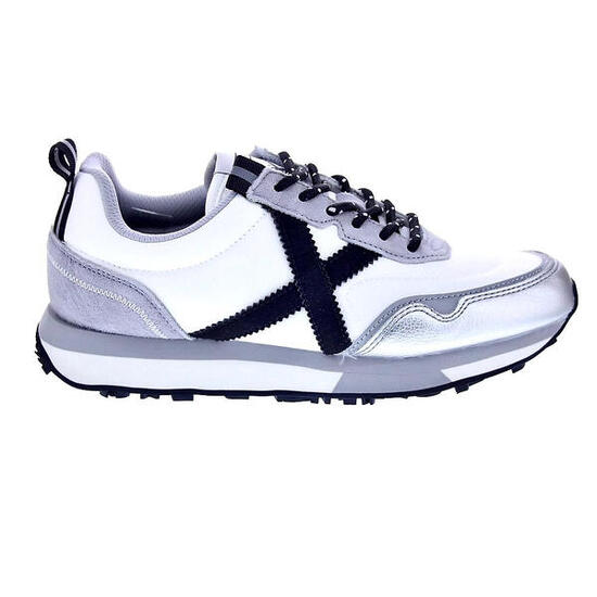 Sneakers da donna Munich Next 19 Bianche