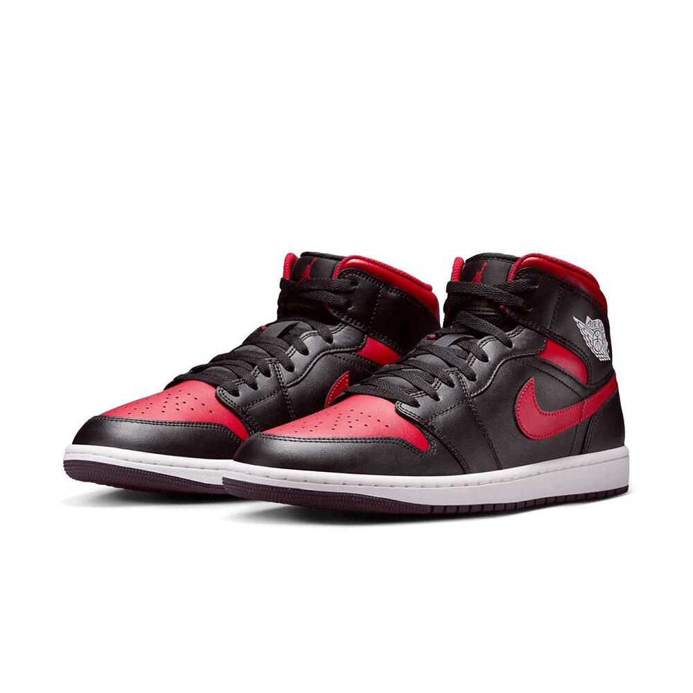 NIKE picture