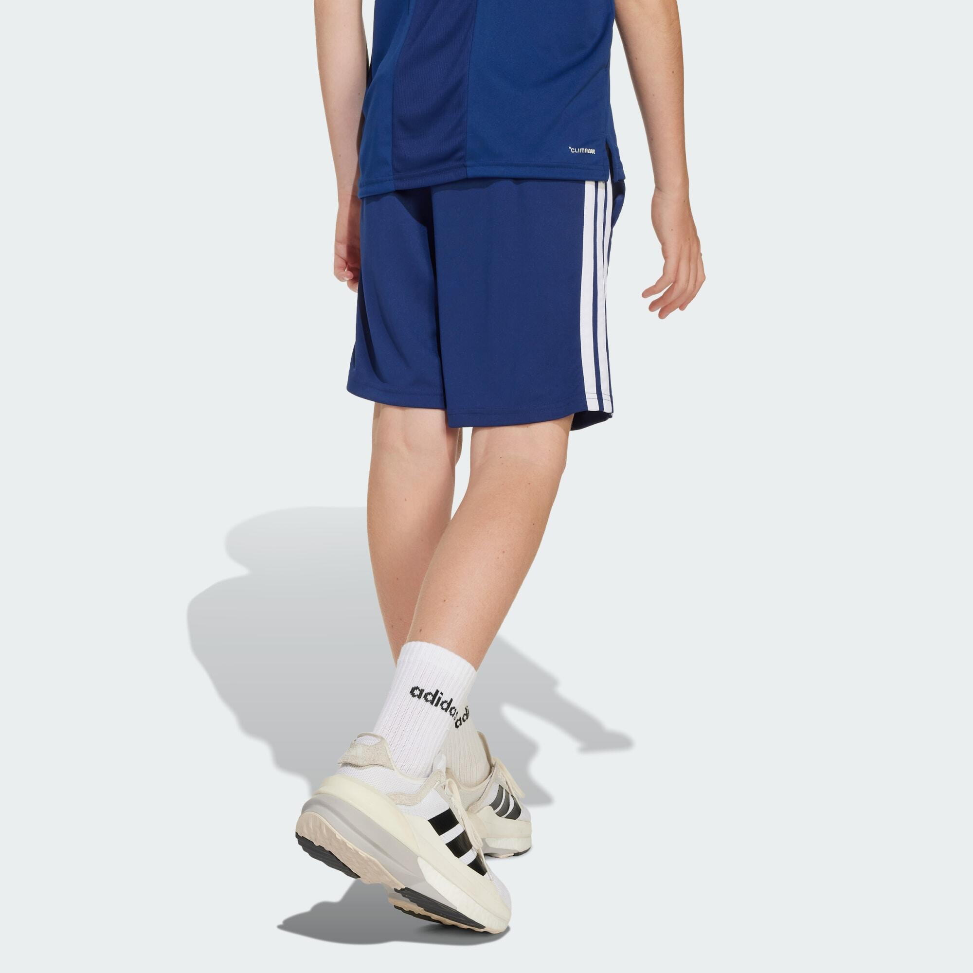 short Train Essentials 3-Stripes Junior 5/7