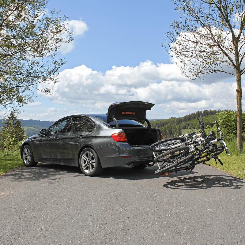 Suport biciclete Menabo Alcor 3 pentru 3 biciclete cu prindere pe carligul de