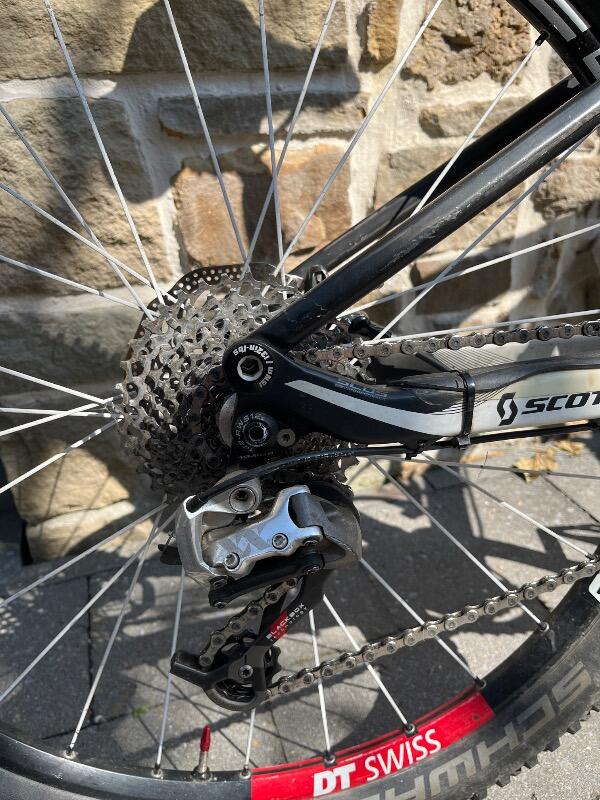 Tussen Particulieren - Scott full carbon mountainbike met volledige verin 4/4