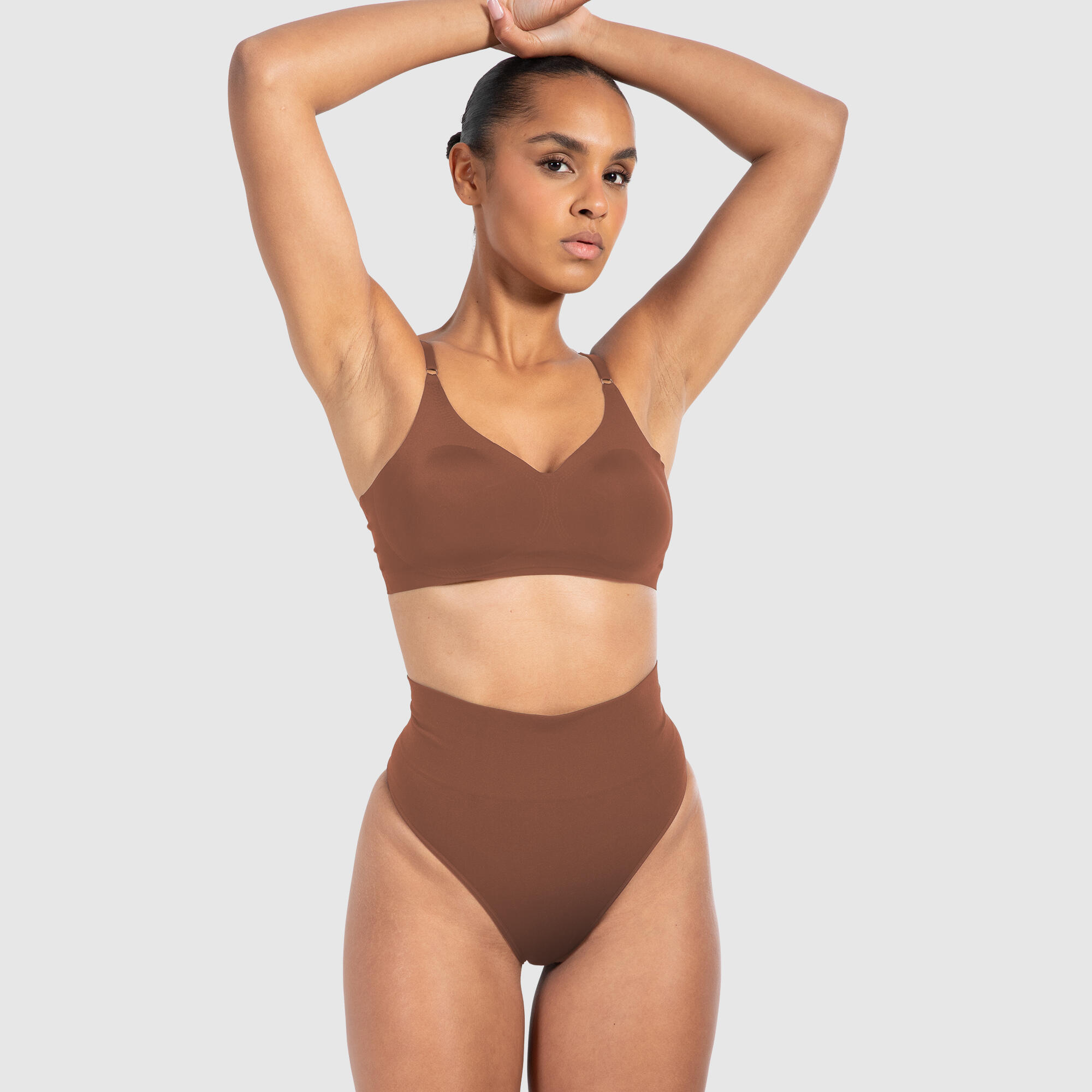 Damen Mid Waist String Nysa Braun 3/5