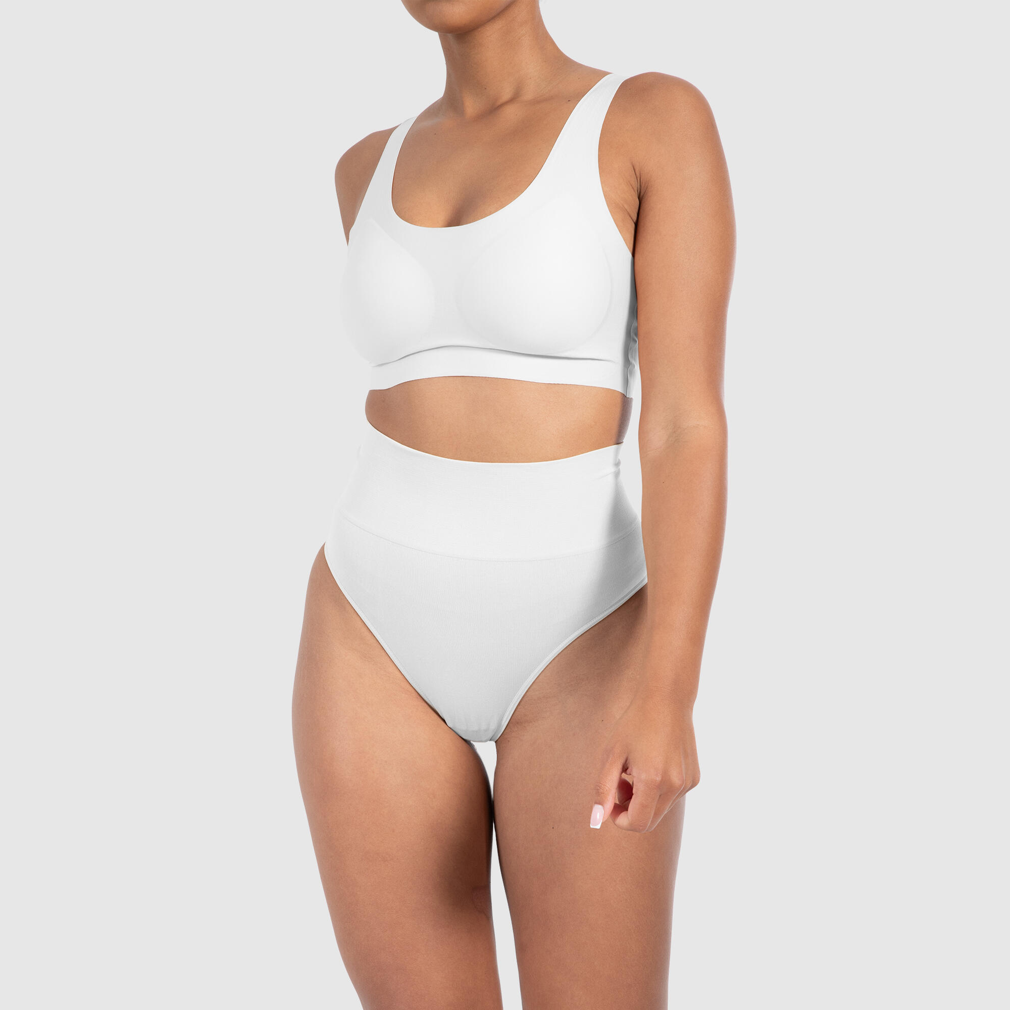 Damen Mid Waist String Nysa Weiß 3/5