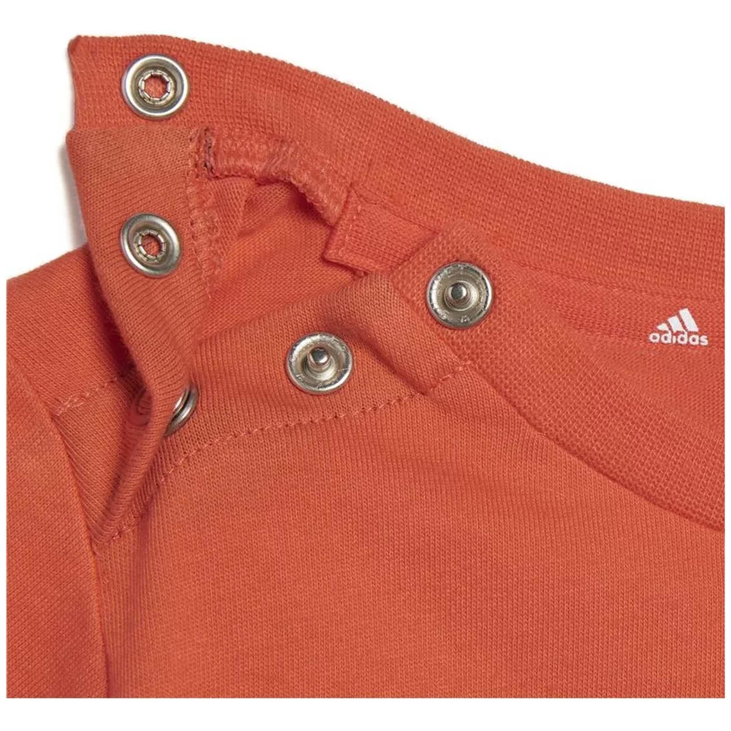 Conjunto Adidas modelo IQ4132 para niños unisex 4/5