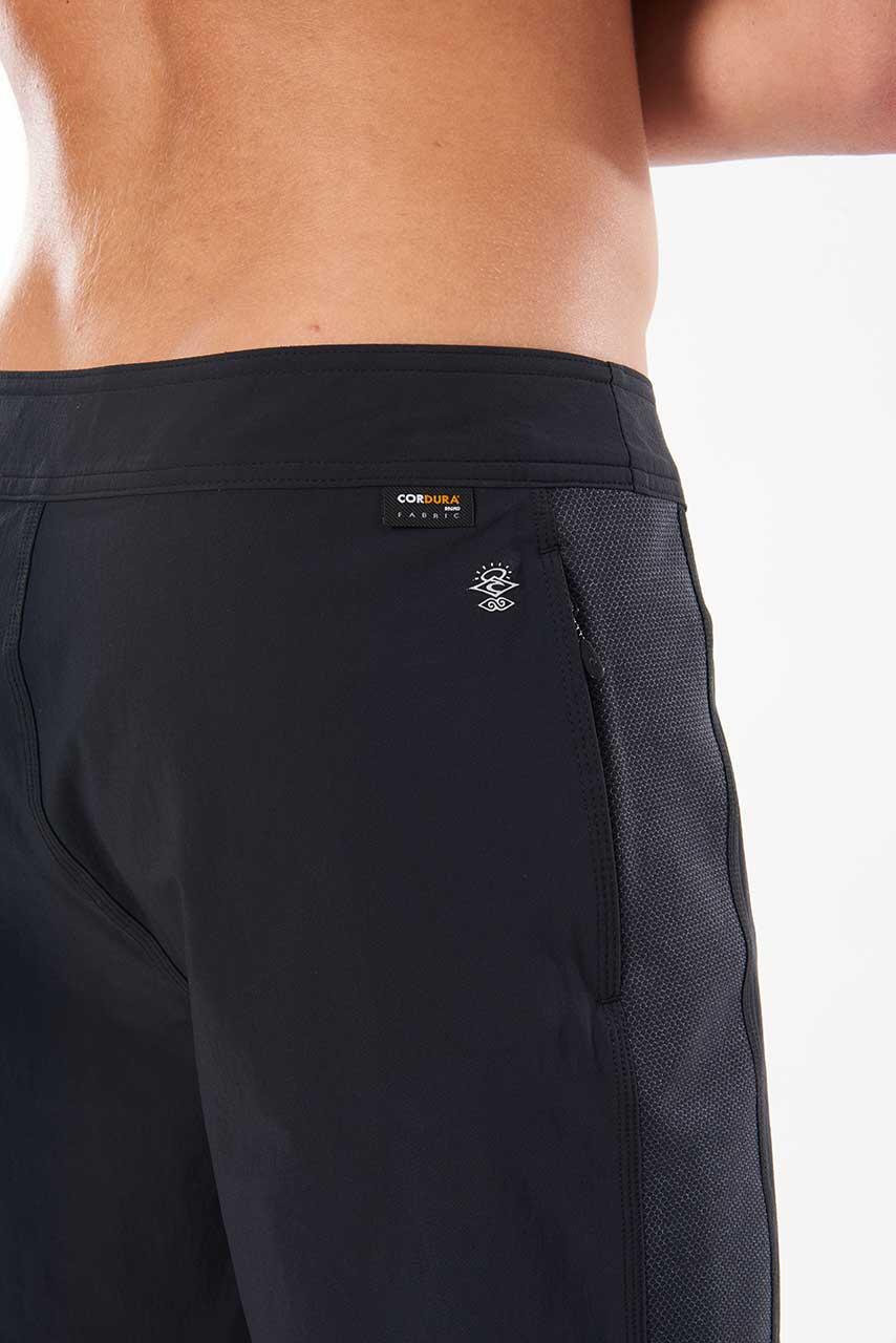 Bermuda Masculina Mirage 3-2-One Ultimate 19" Preta 7/7