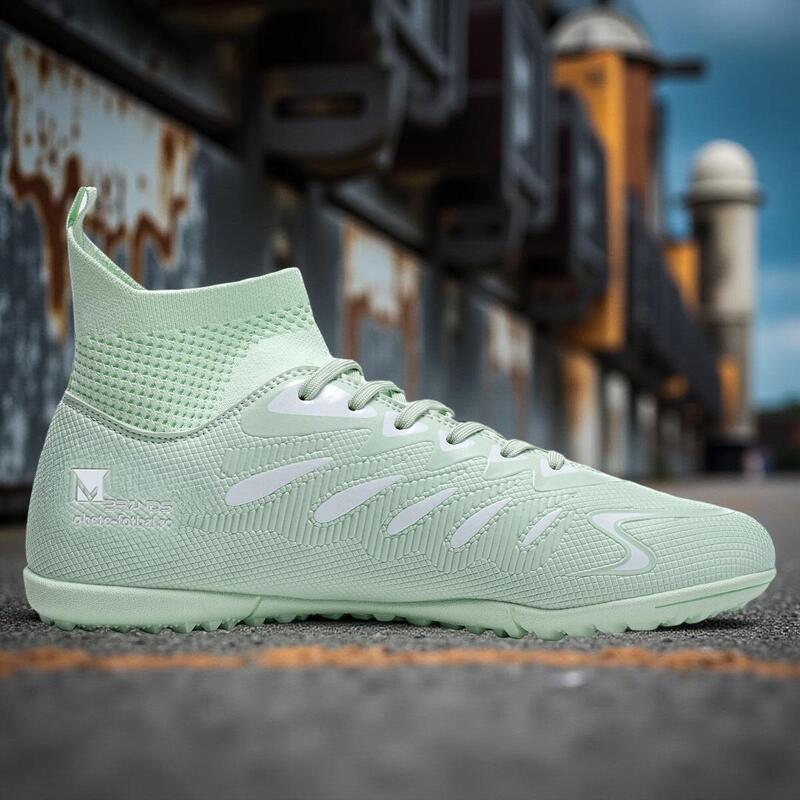 Ghete de fotbal MBrands, 8.8 cu glezna pentru teren sintetic 42 verde