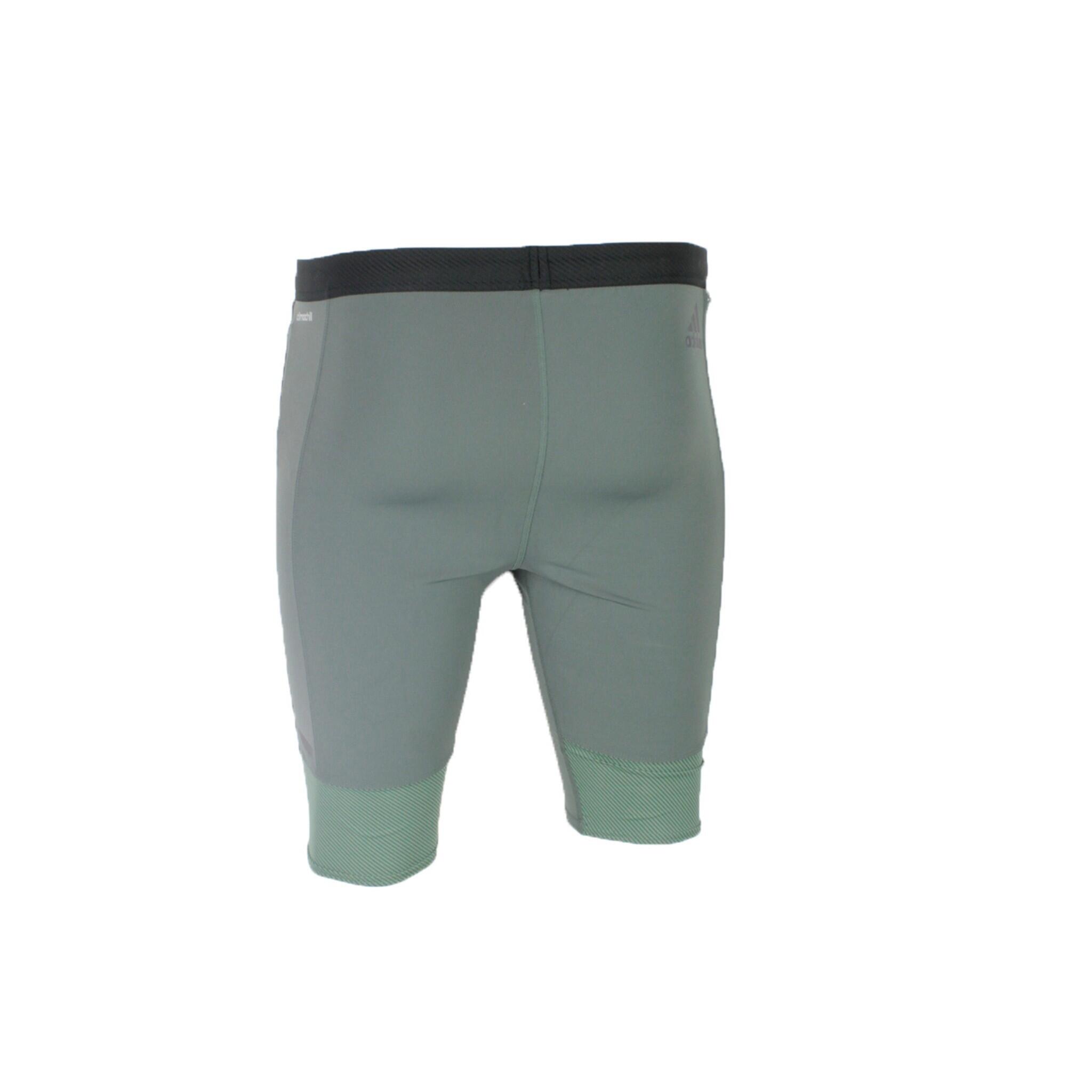 Hose Running Chill Short Tight in Grün 3/3