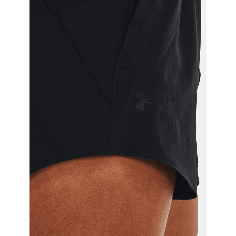 Pantaloni scurți de antrenament pentru femei Under Armour Vanish 3in