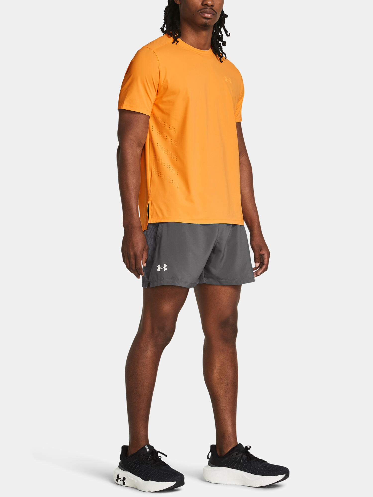 Férfi rövidnadrág Under Armour UA LAUNCH 5'' SHORTS-GRY (szürke) 7/7