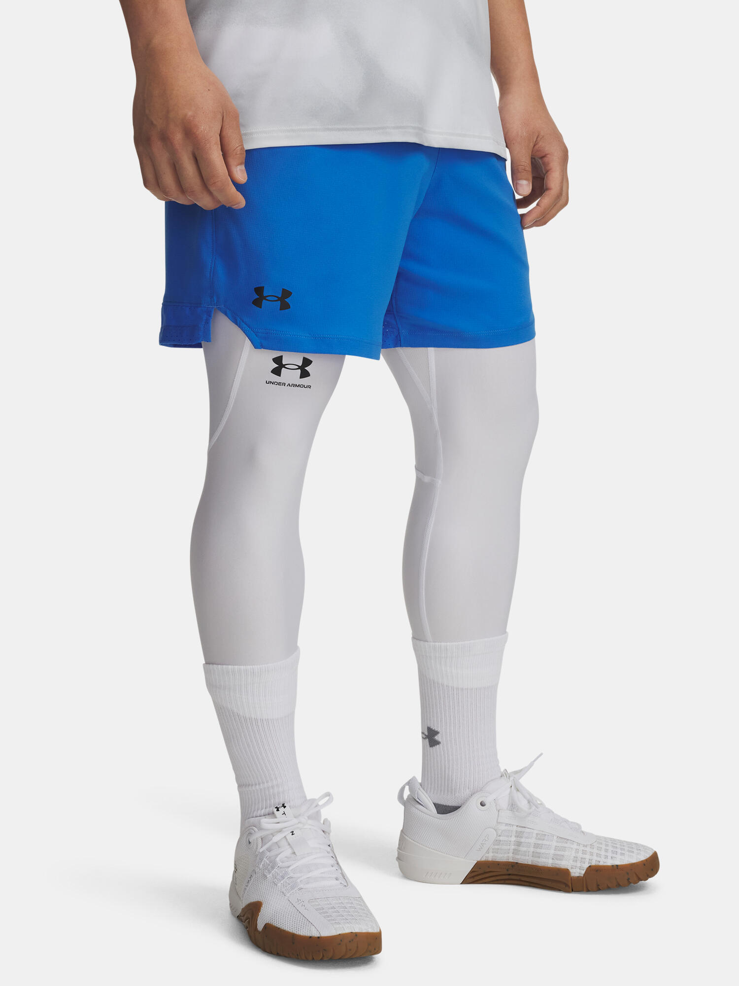 UNDER ARMOUR picture