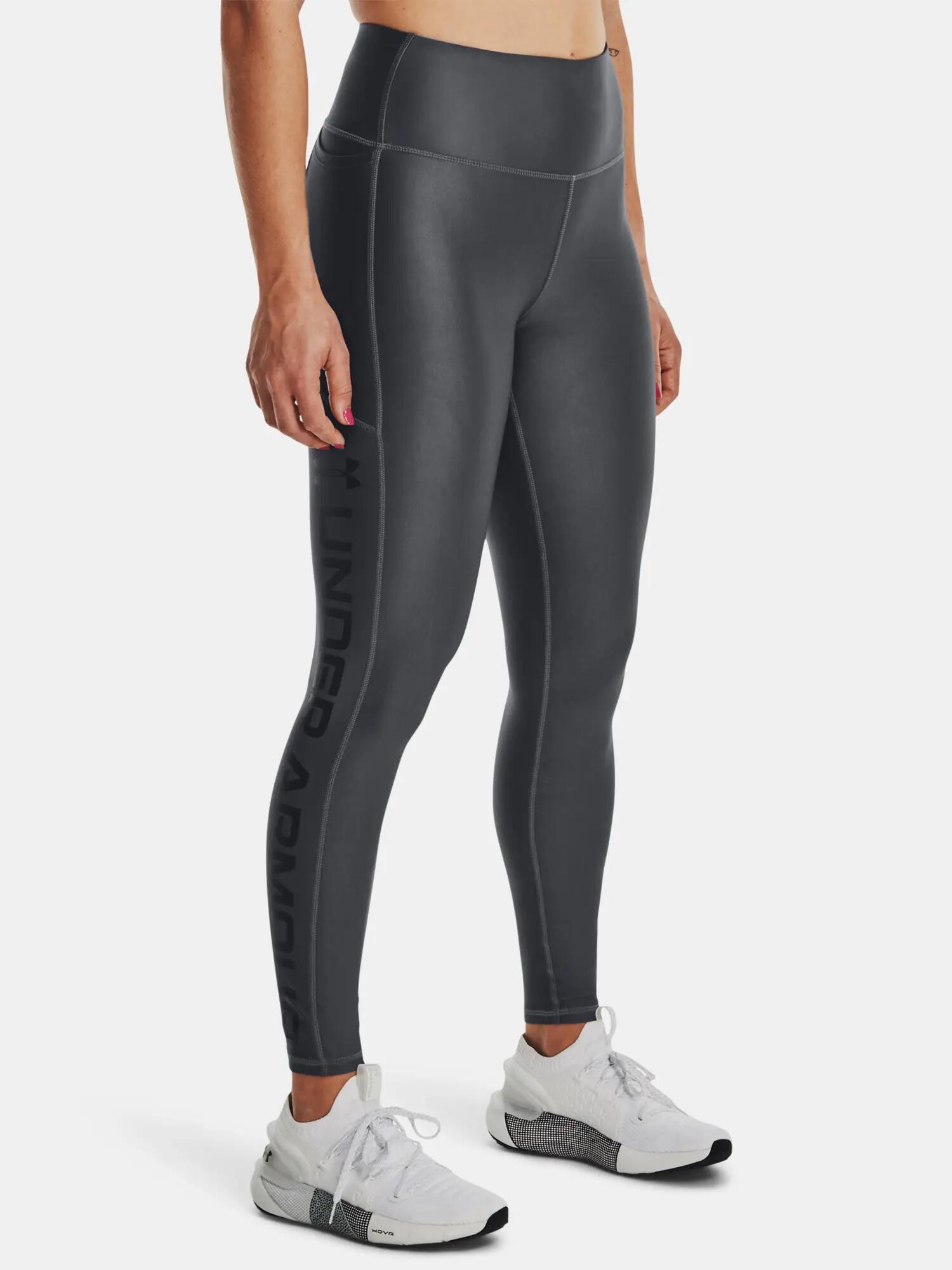 UNDER ARMOUR picture
