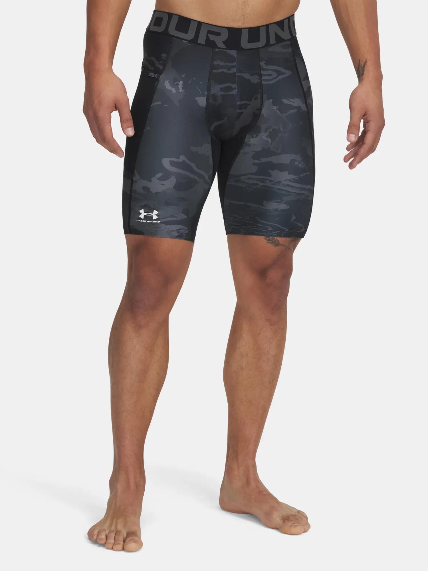 UNDER ARMOUR picture