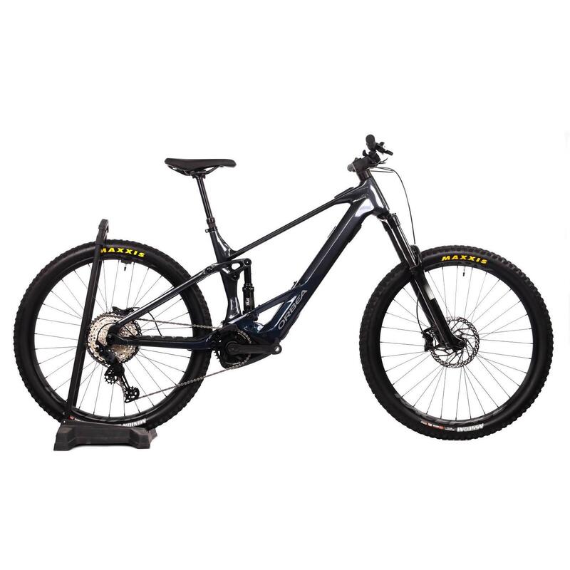 80817994-094e-4334-a241-c951ab788128_c251c251