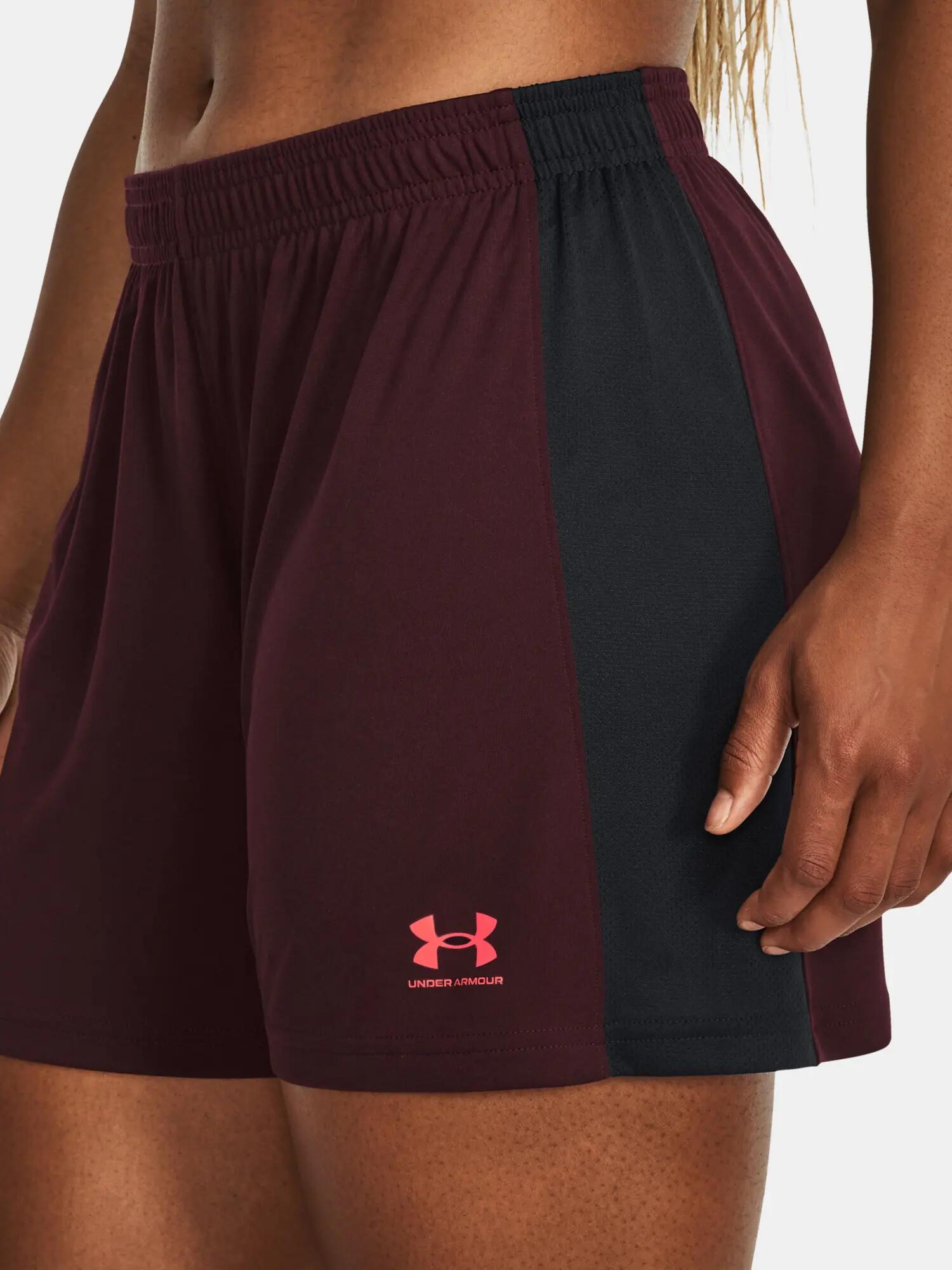 Női rövidnadrág Under Armour UA W's Ch. Knit Short 5/7