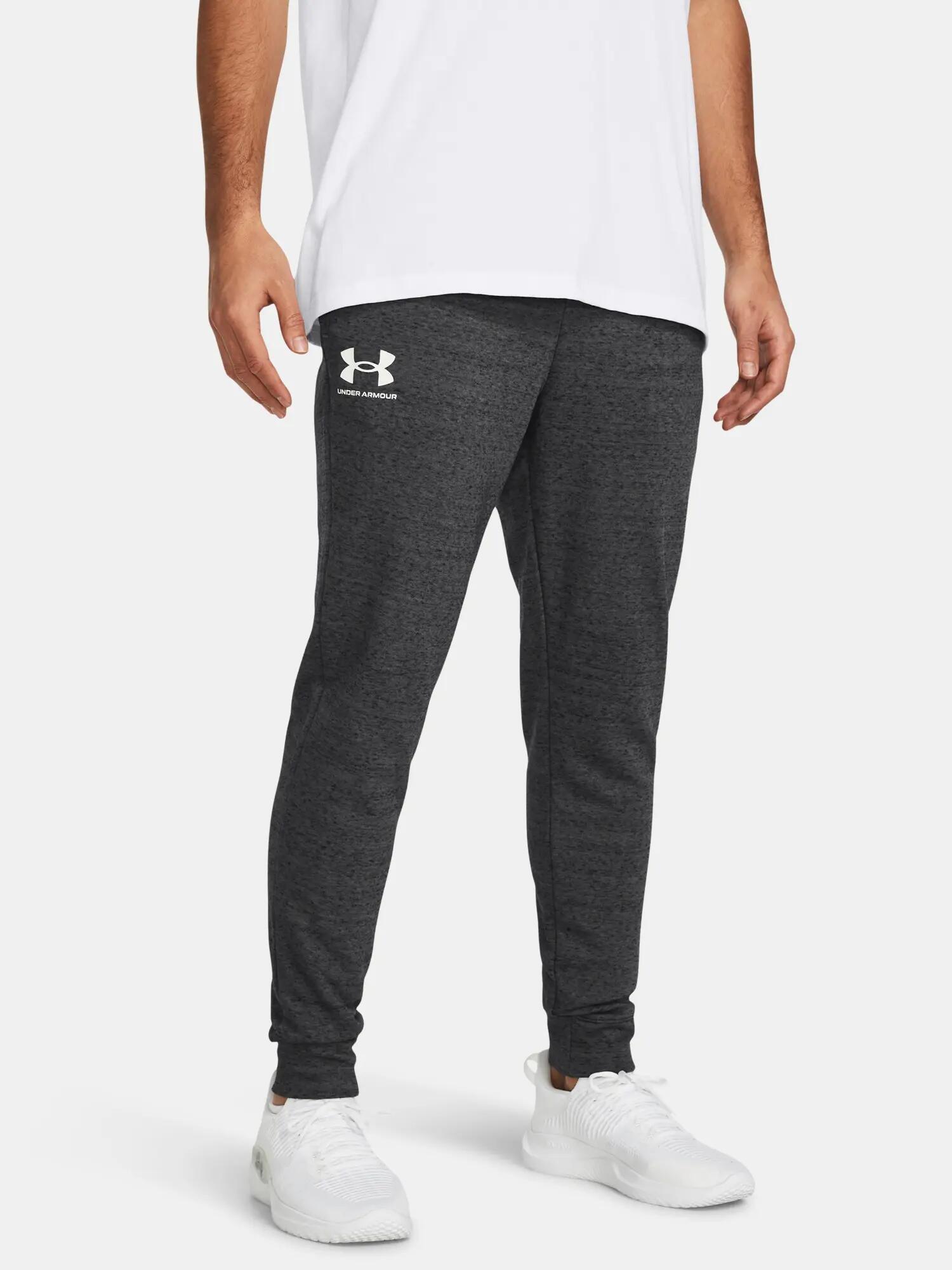 UNDER ARMOUR picture