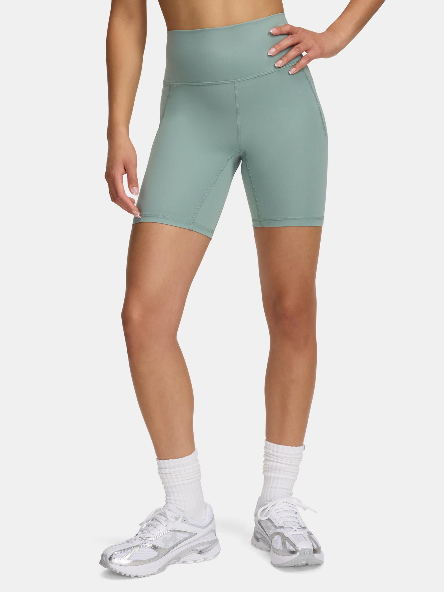 UNDER ARMOUR picture