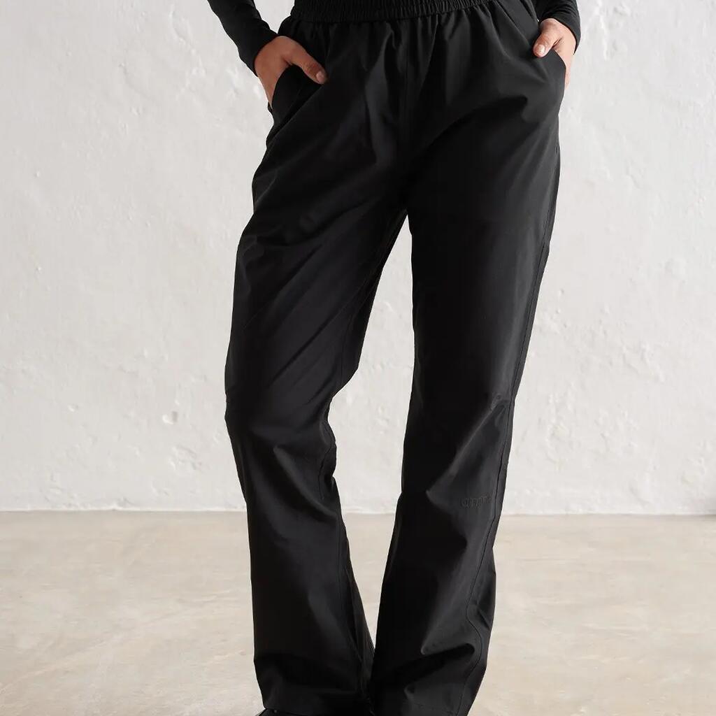 Women's Pants Waterproof Pull-On Adjustable Leg Openings Calf Zips Black