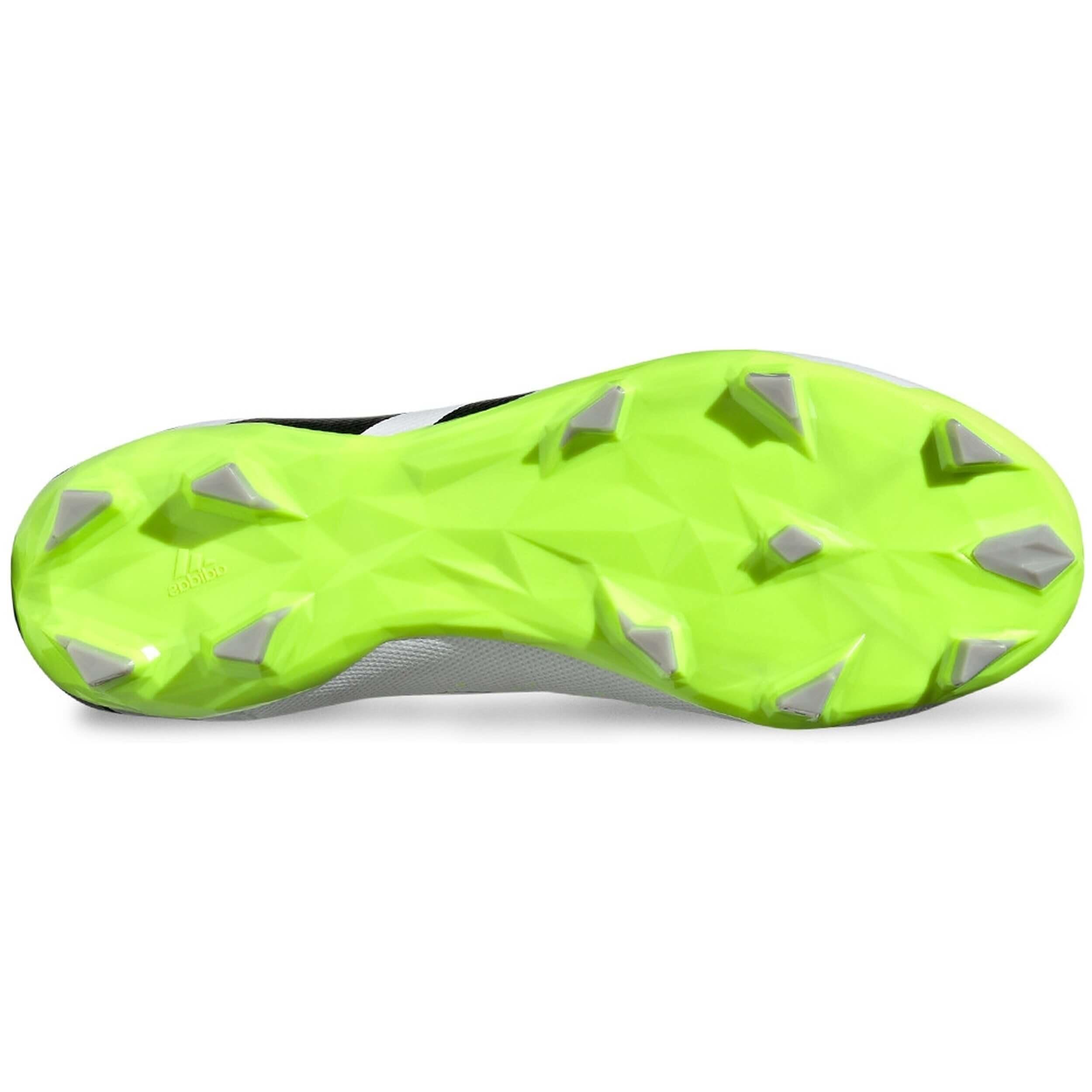 Scarpe da calcio Adidas modello GZ0021 per uomini 4/5