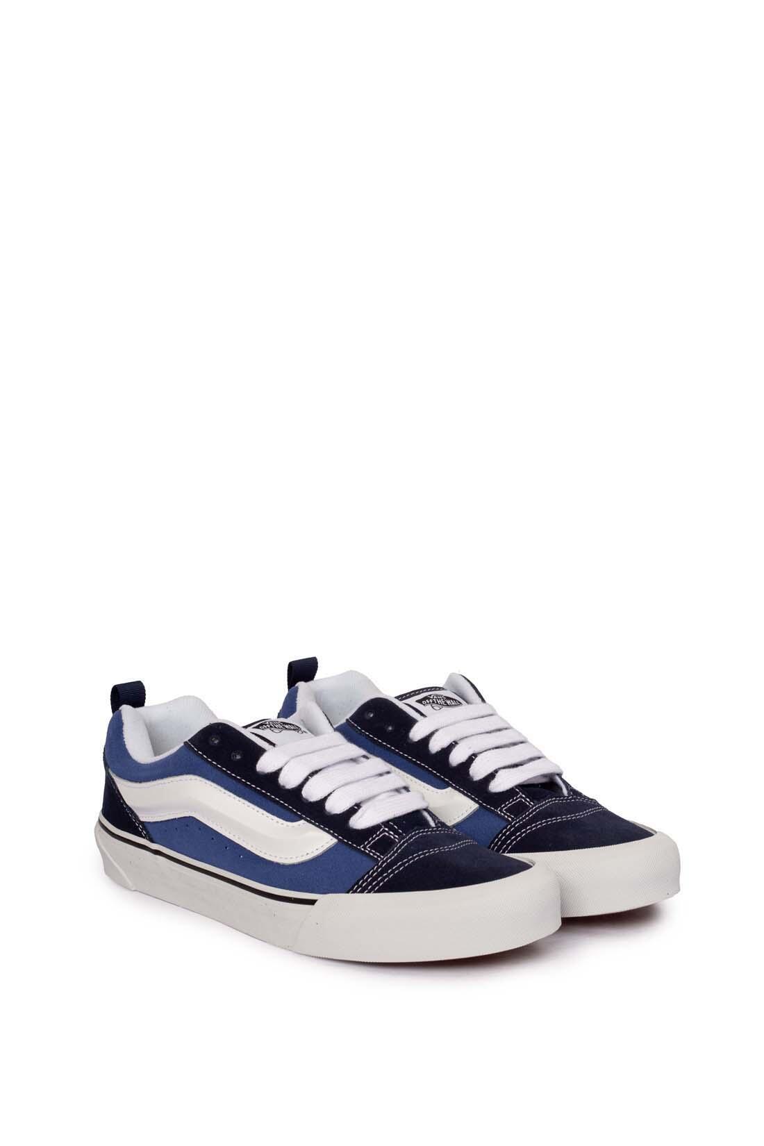 VANS picture