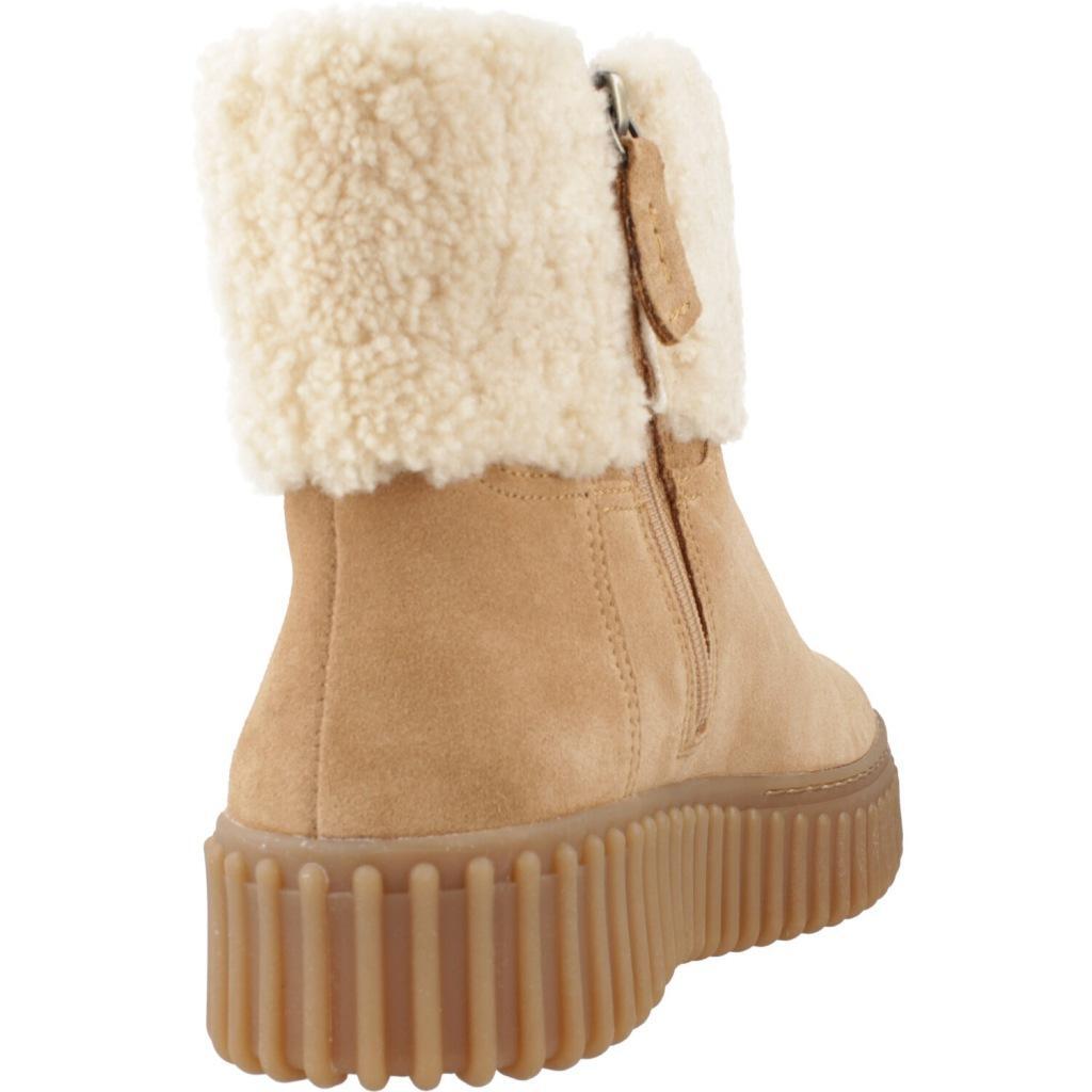 Boots Torhill Turn Light Tan WLined 3/5