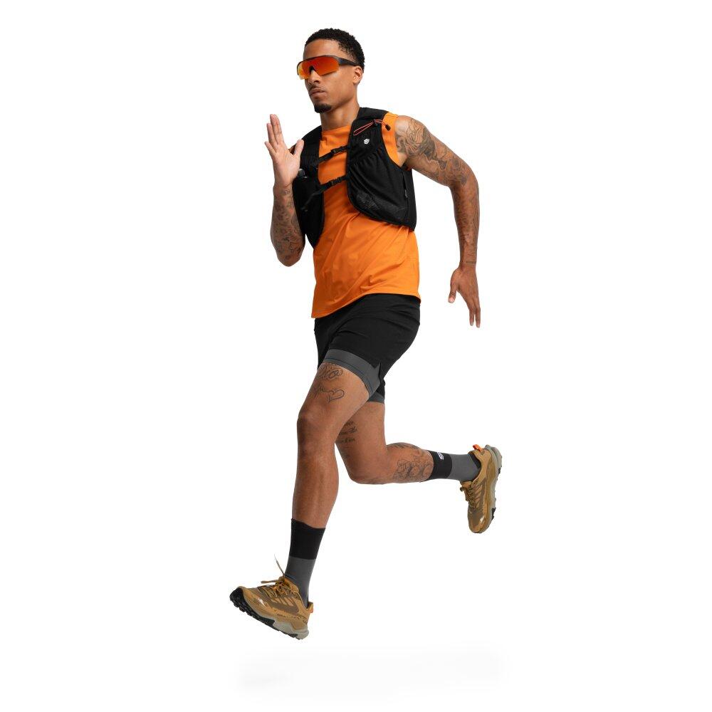 Herren und Damen Wandern Trailrunning-Trinkweste Rayne Black Schwarz 3/4