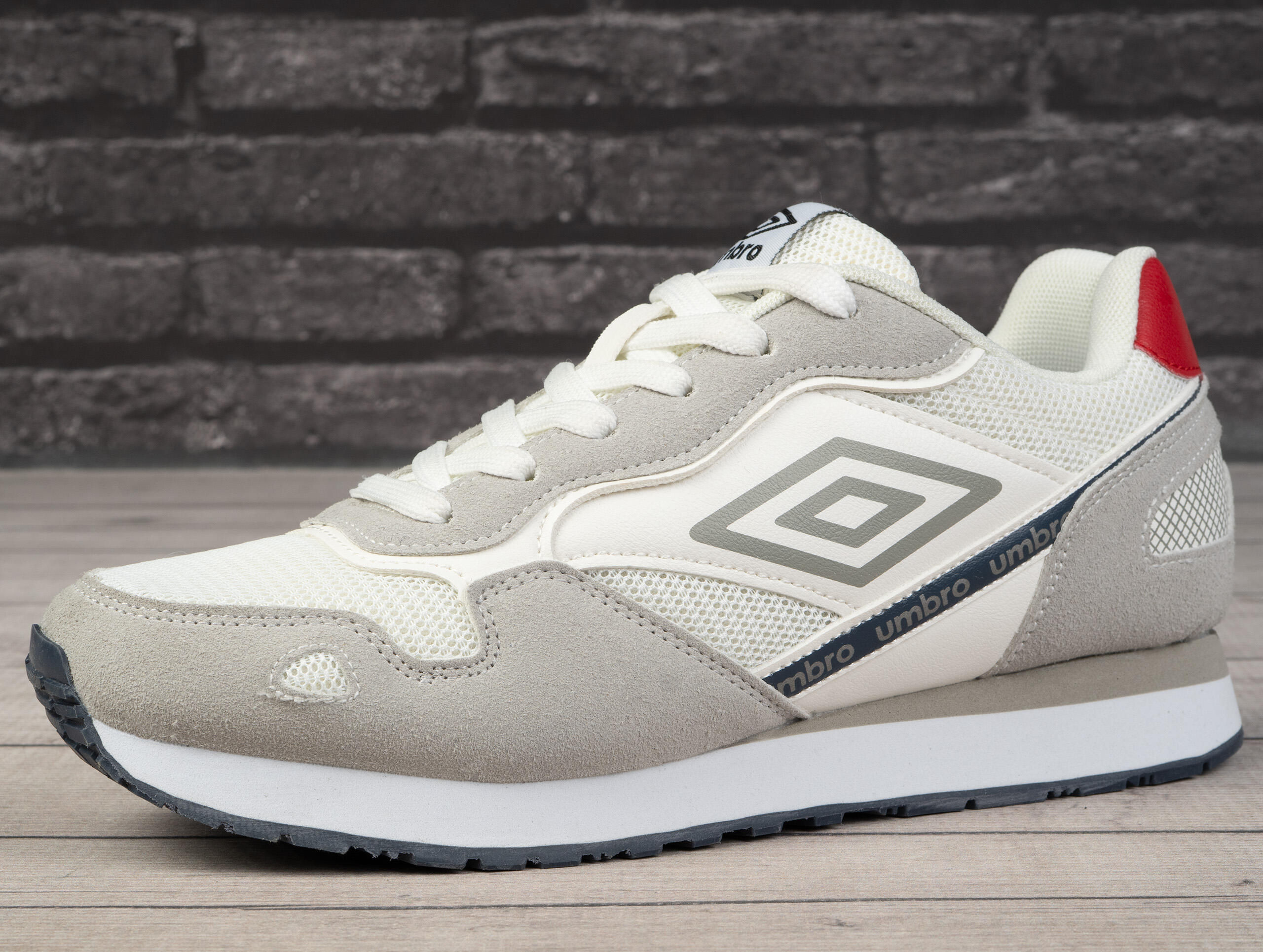 Buty męskie sportowe do chodzenia Umbro ABRAM LTX 3/7