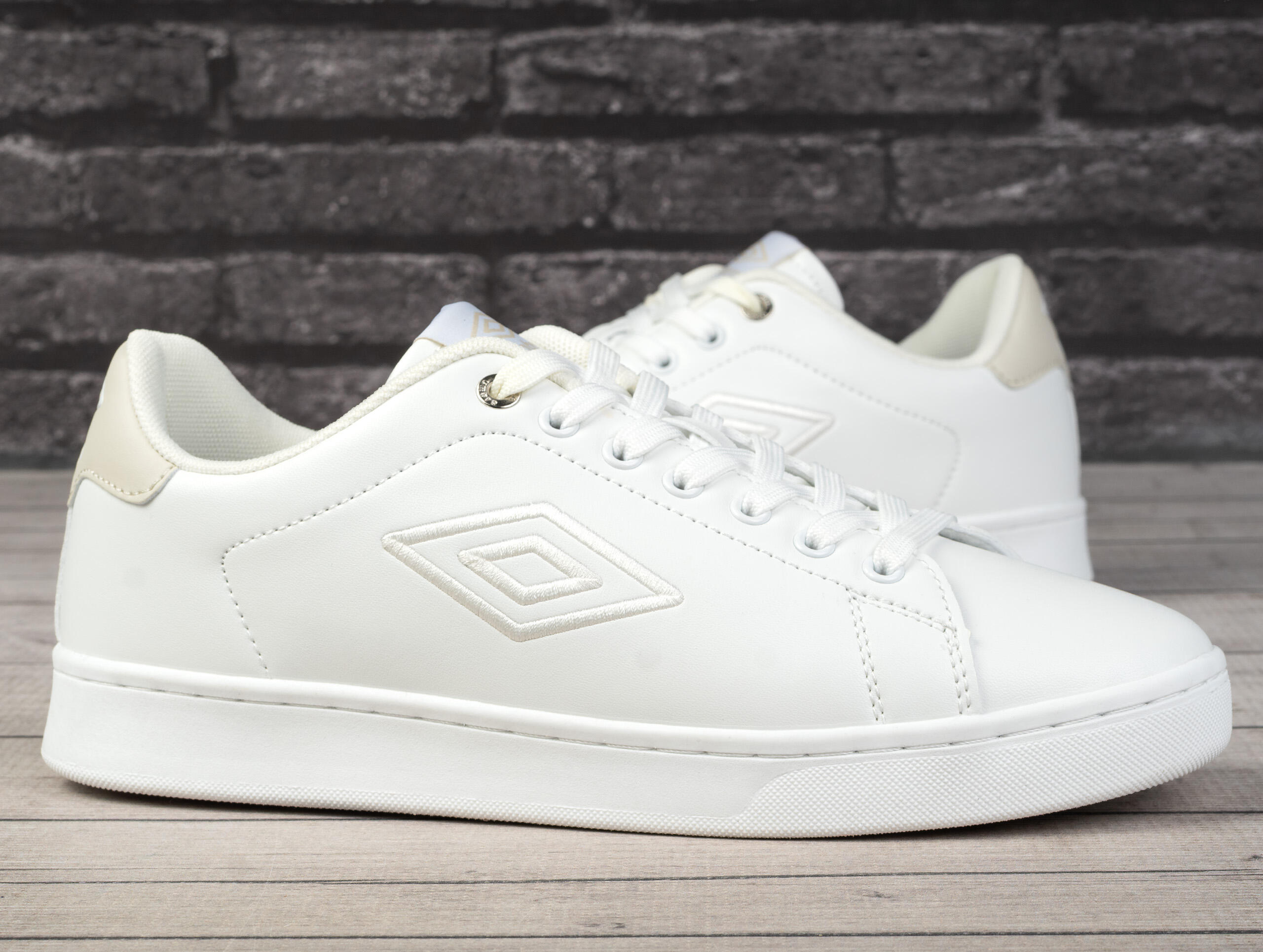 Buty męskie sportowe do chodzenia Umbro FARREL LTX