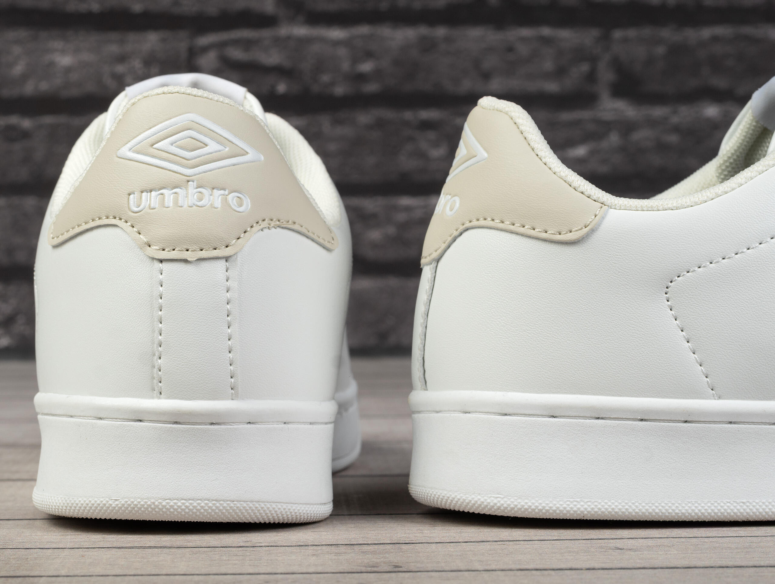 Buty męskie sportowe do chodzenia Umbro FARREL LTX 4/7