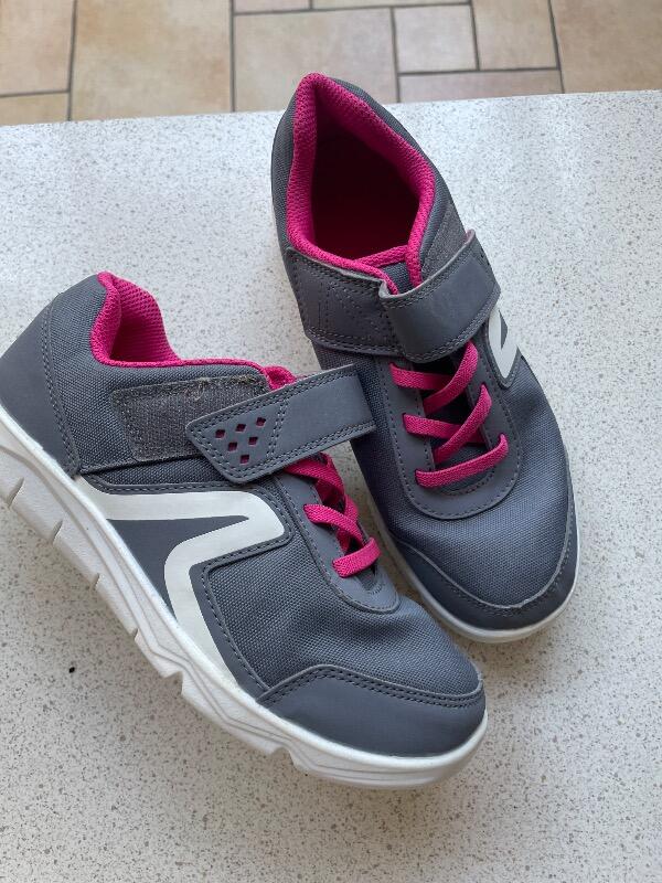 Entre Particuliers - chaussure de sport 2/2