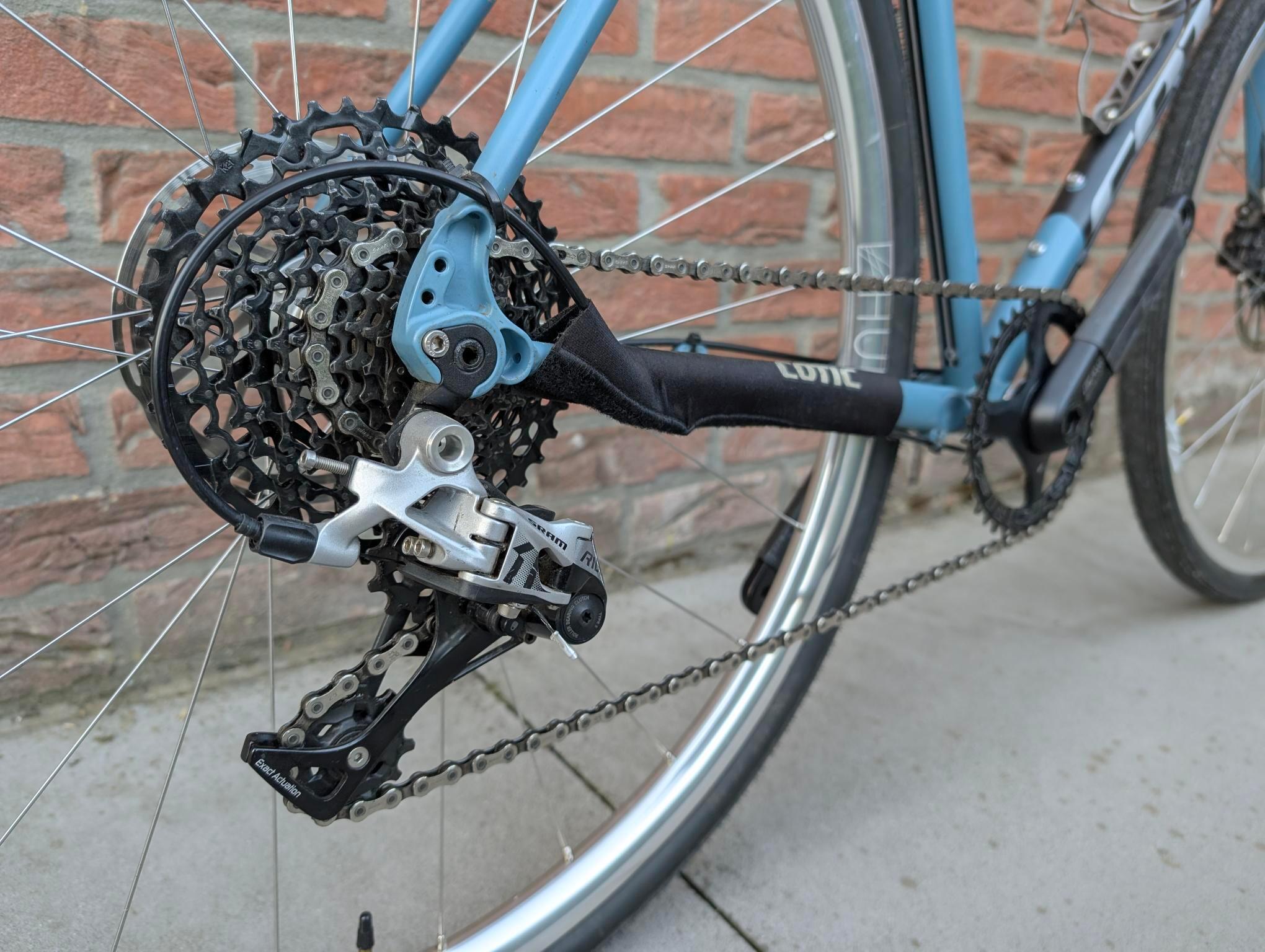 Tussen Particulieren - Stalen grindfiets maat L 5/6