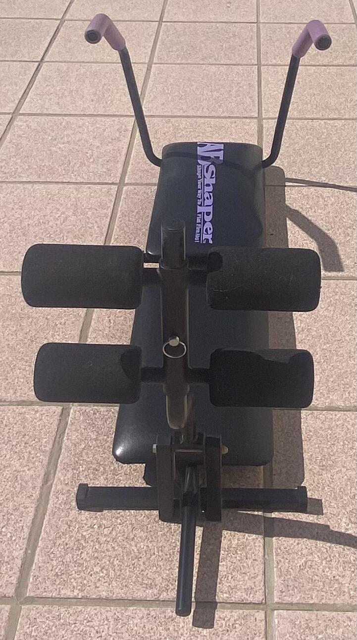 Entre Particuliers - Machine entraînement abdominaux AB Shaper 3/5