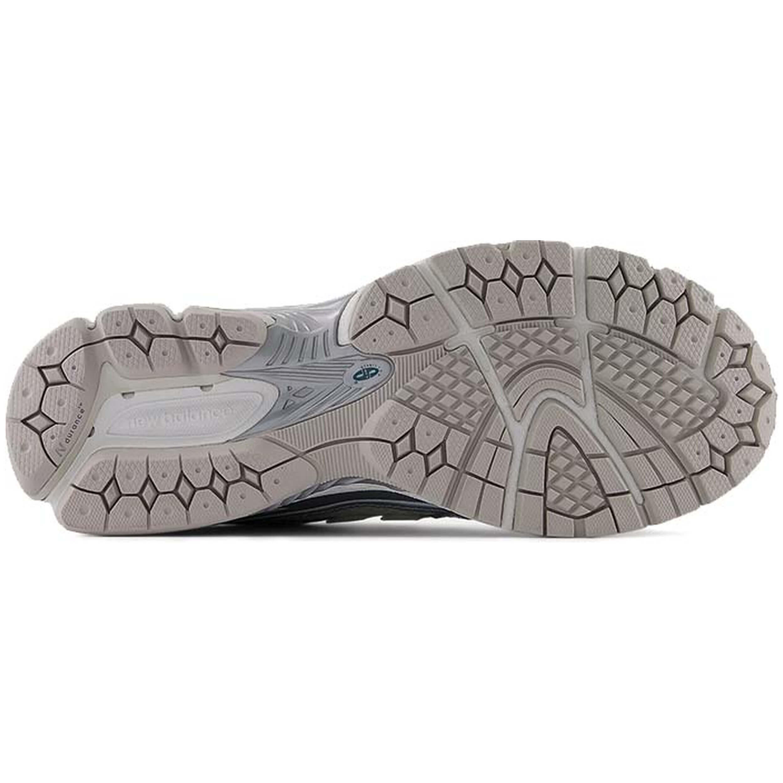 Scarpe New balance modello M1906REE per uomini 4/5
