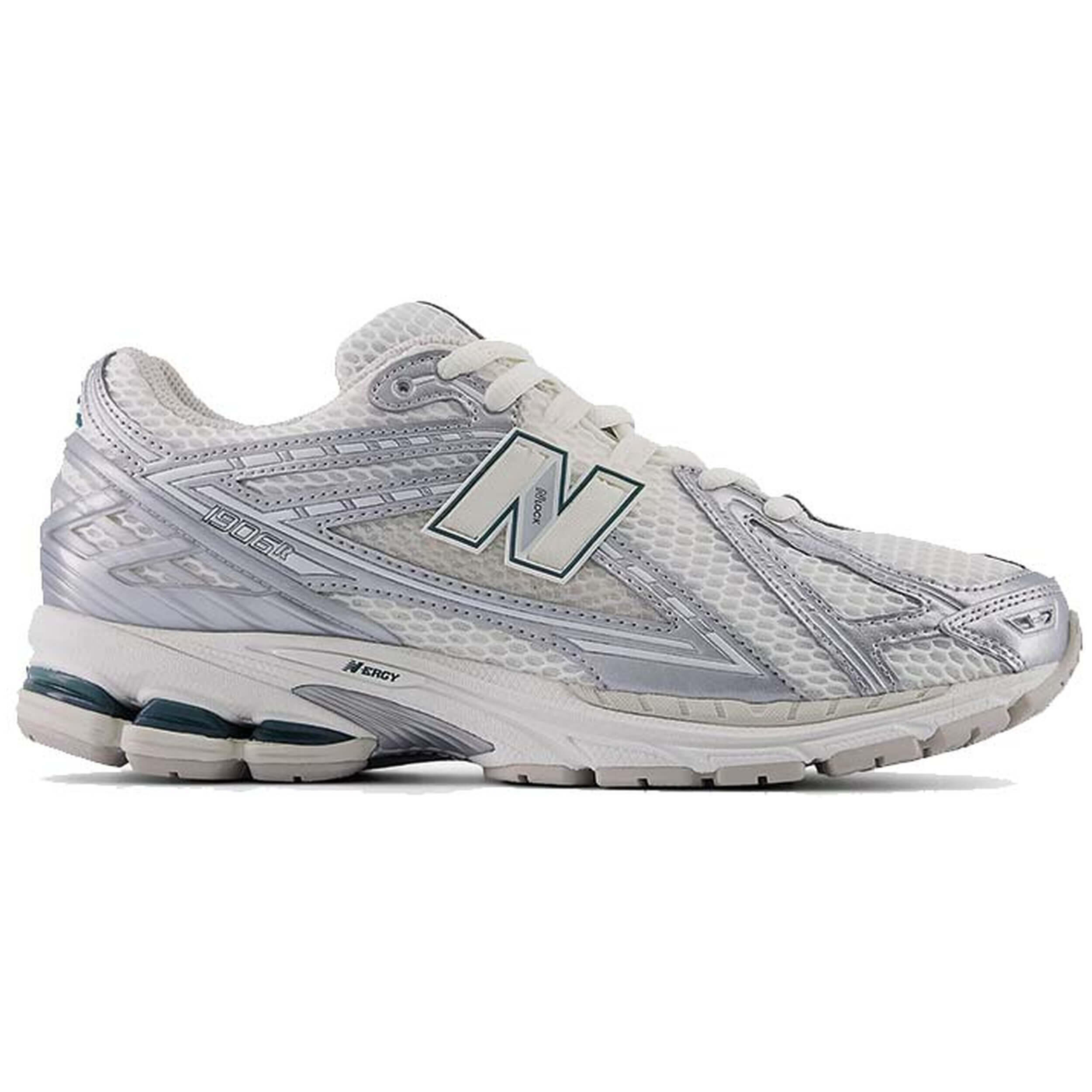 NEW BALANCE picture