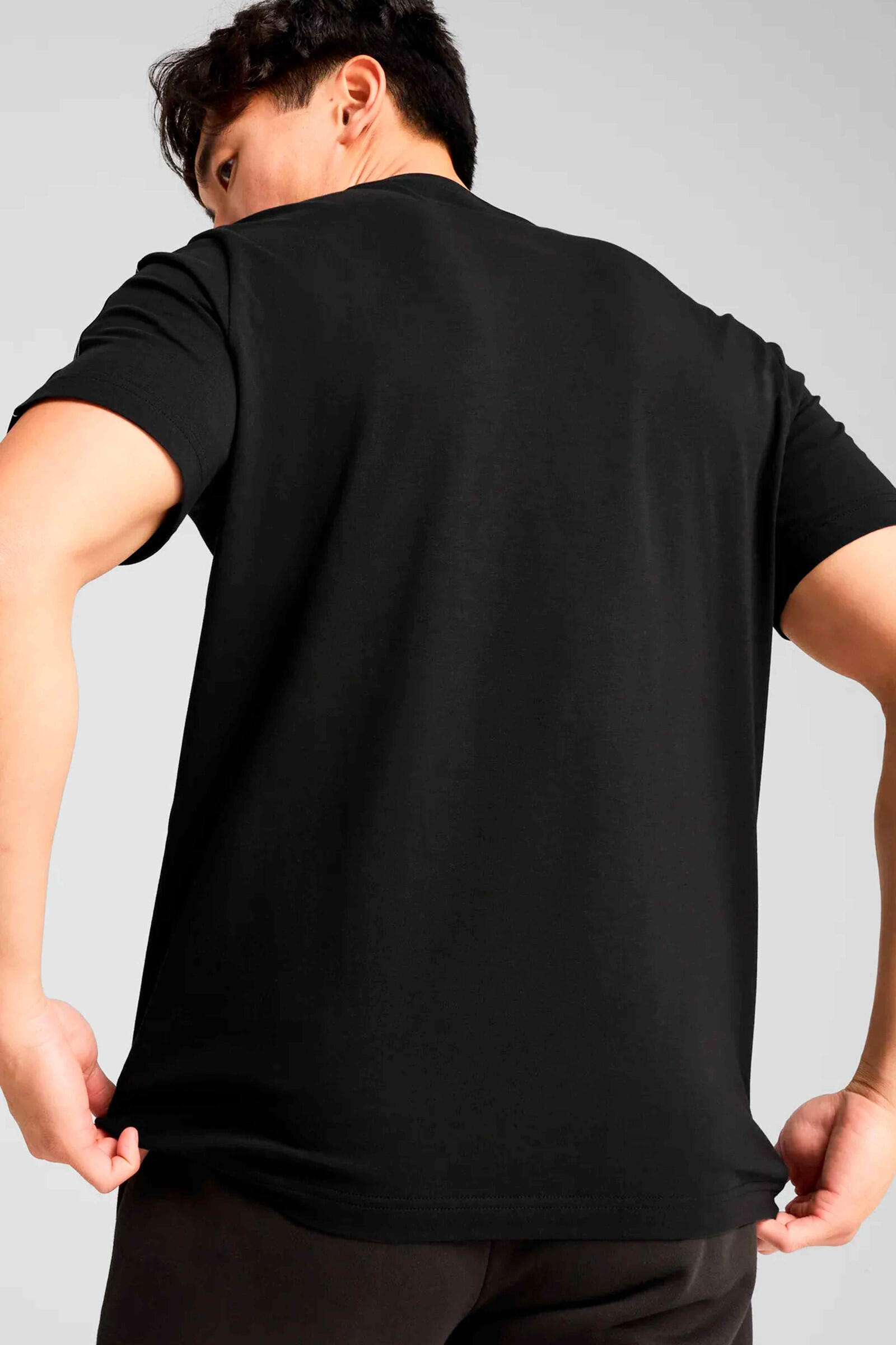 Essential Tape T-Shirt 4/5