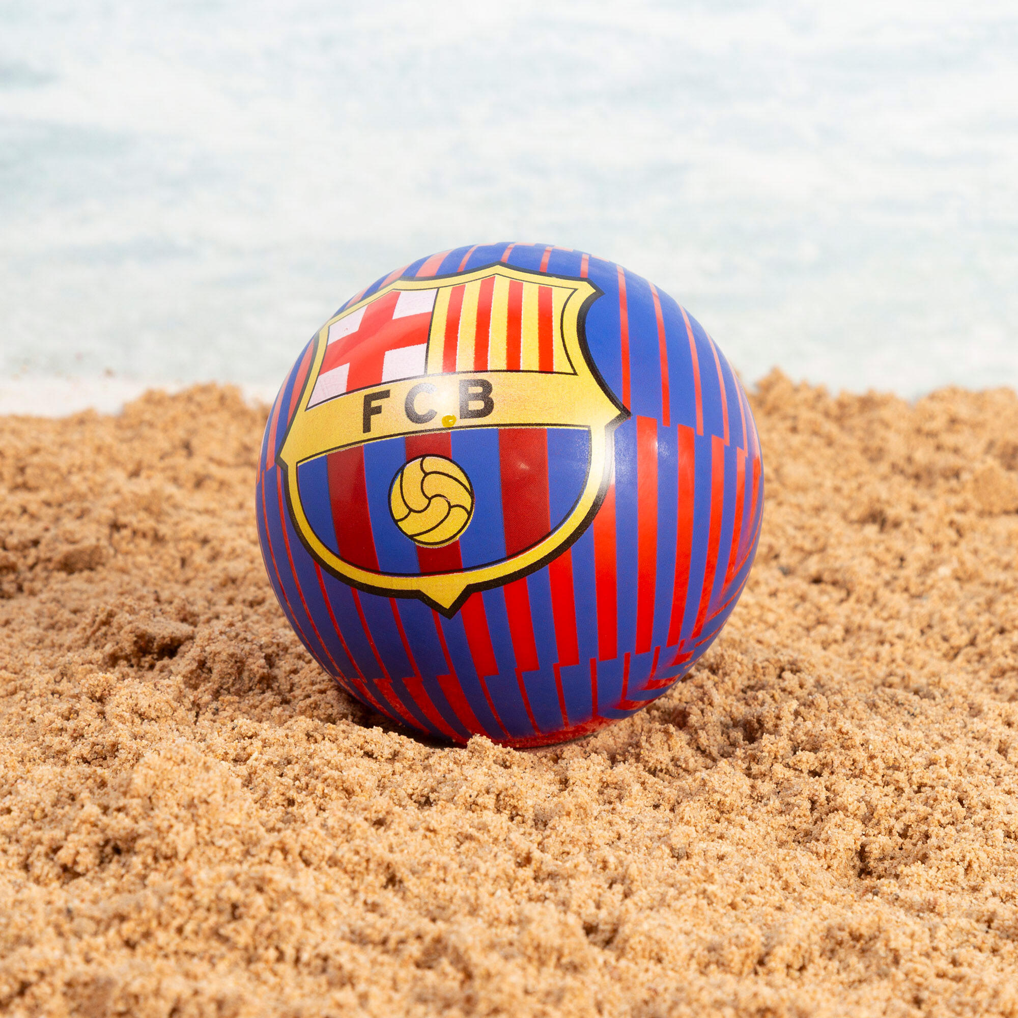 FC Barcelona Cubo de playa con accesorios y balón del equipo 5/7