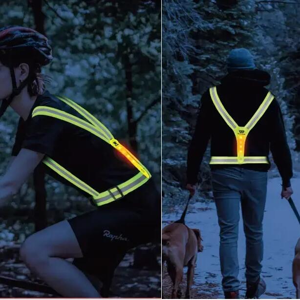 Fluorescent Reflective Vest with 8 LED Lights