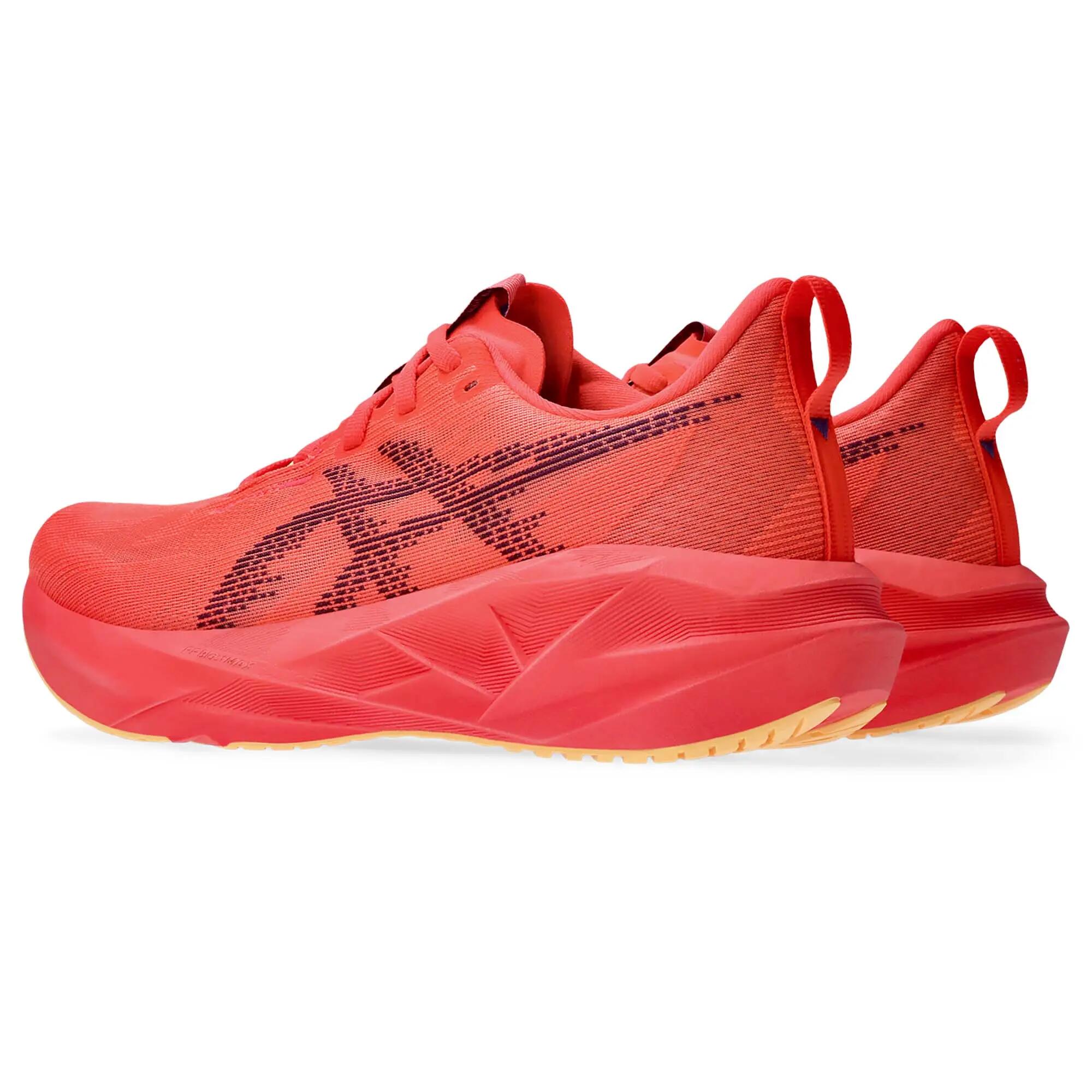 Chaussures De Course Asics Novablast 5 Femme 4/5