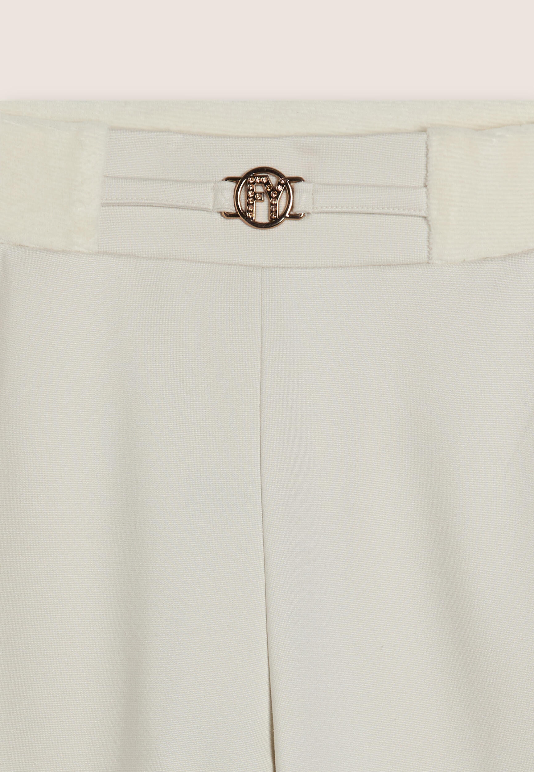 Pantaloni wide leg in viscosa con dettagli in ciniglia 3/3