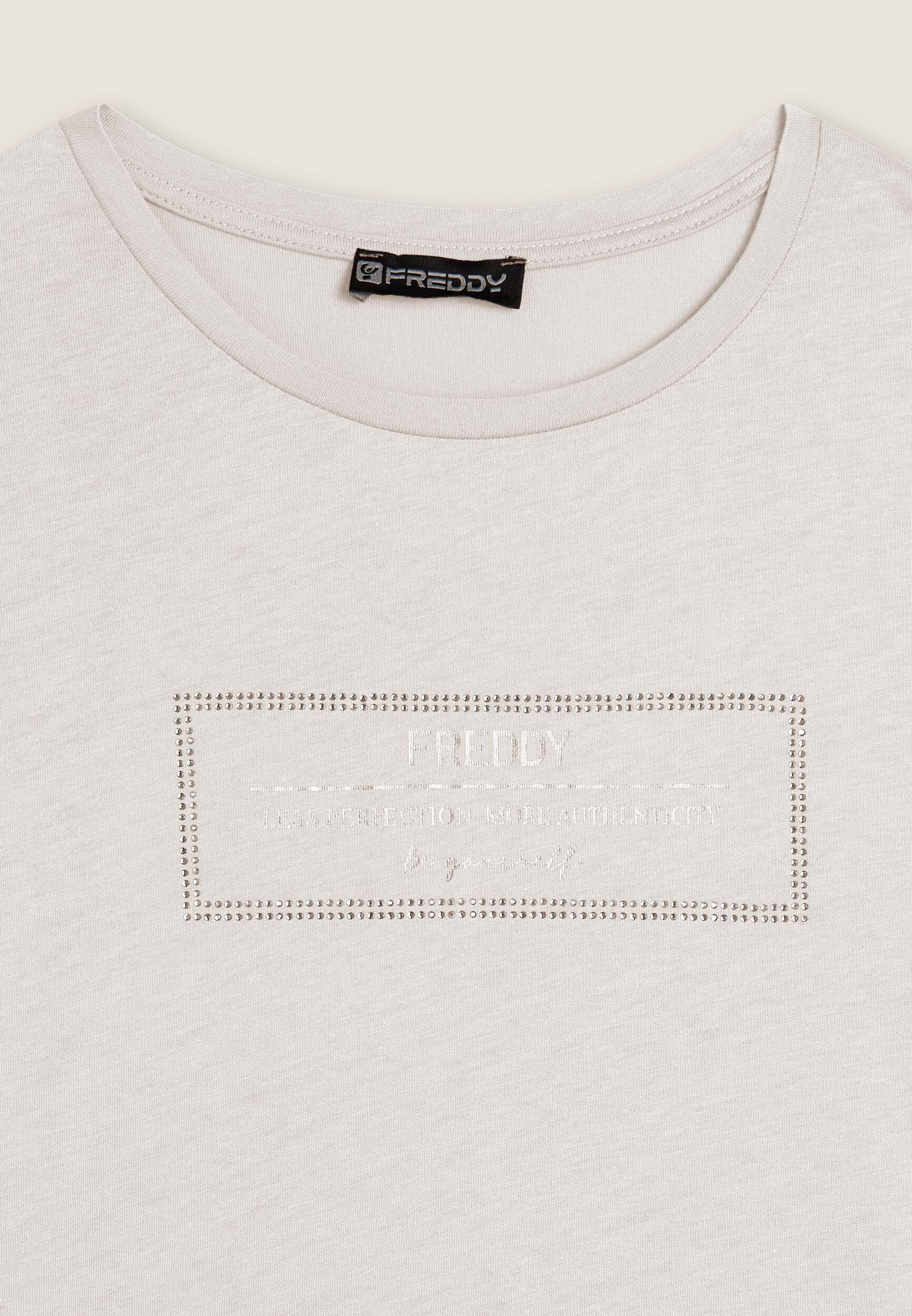 Camiseta larga para mujer con aberturas y gráficos brillantes 3/3