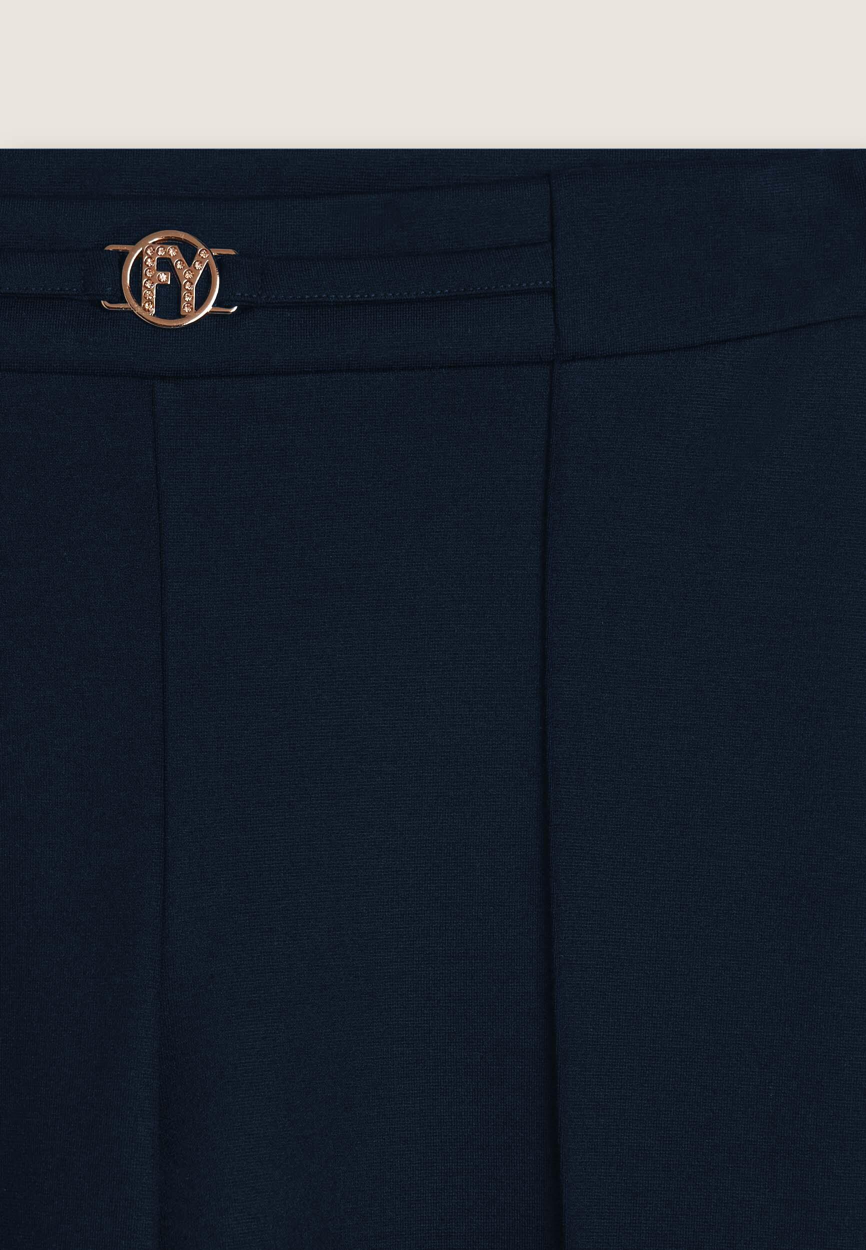 Pantaloni in viscosa con fondo asimmetrico 3/3