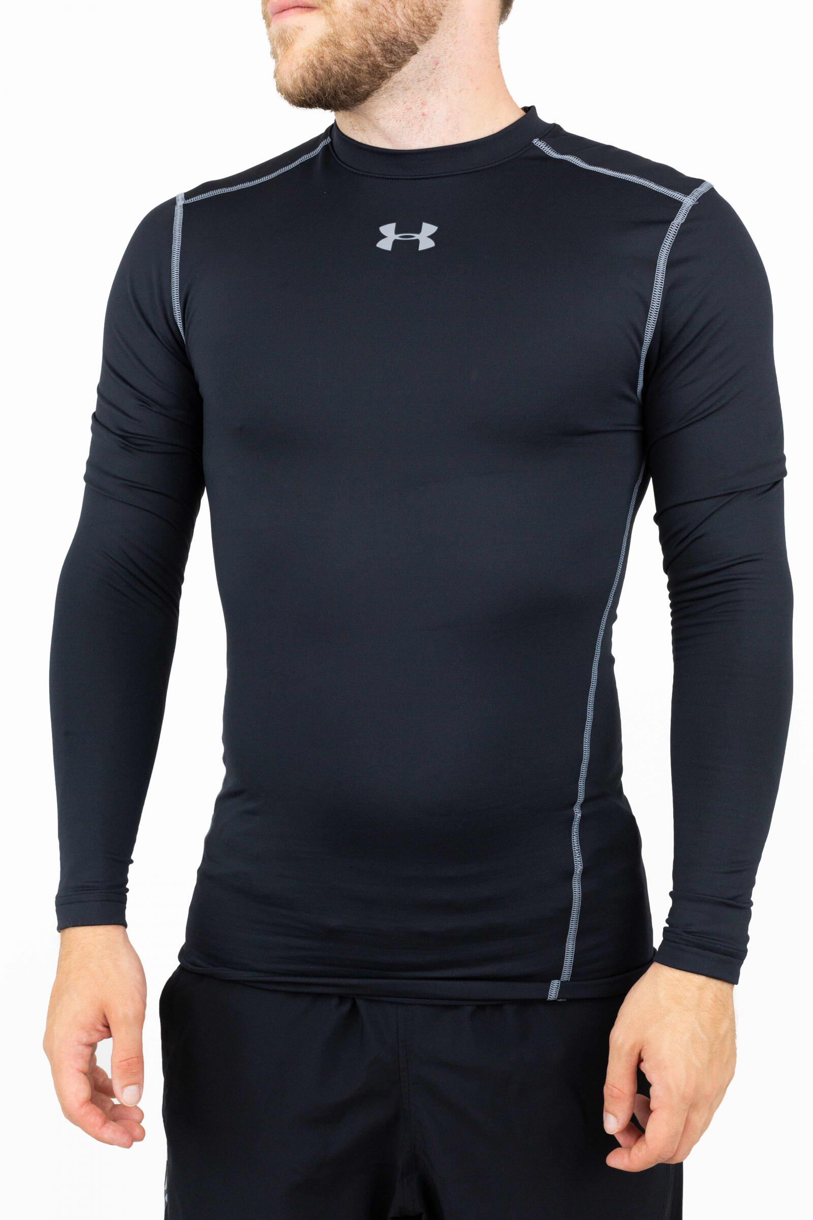 UNDER ARMOUR picture