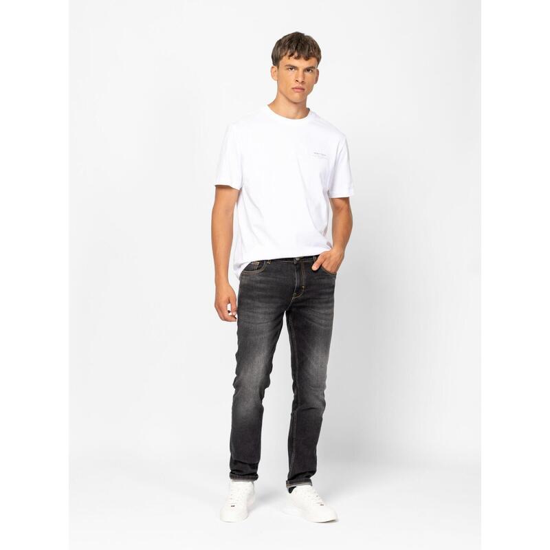 7df7a1e7-463d-4957-ab24-60cdb0443047_c251